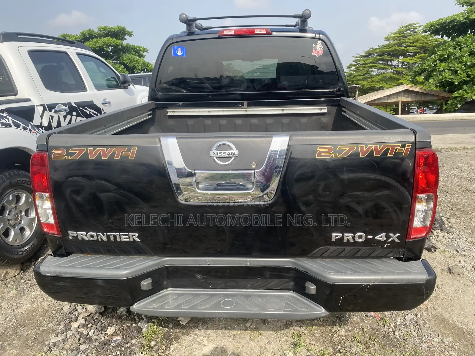 Nissan Frontier Crew Cab PRO-4X 2012 Black