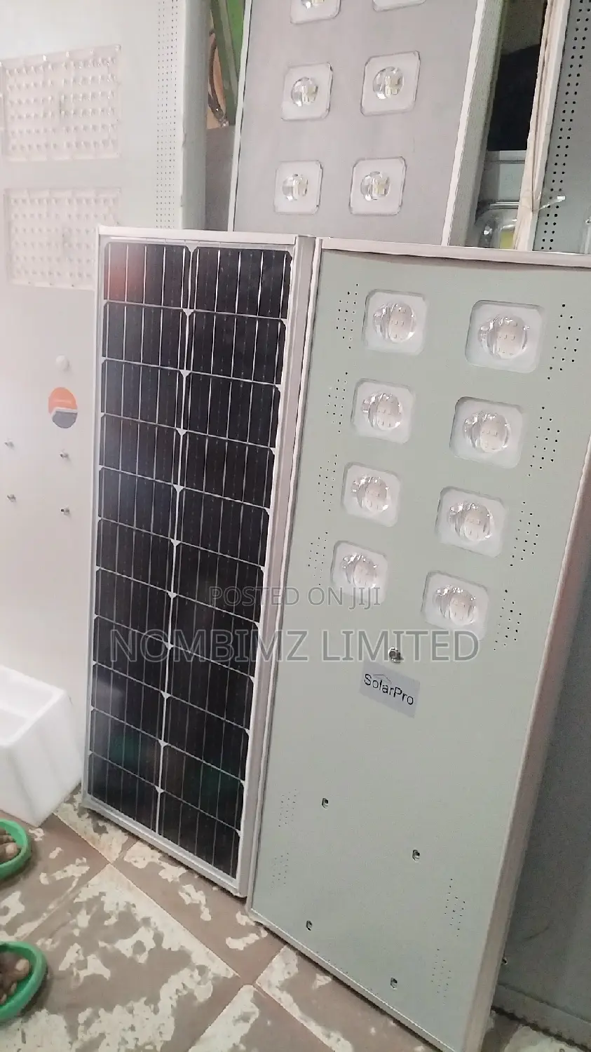 8 Eyes Solarpro All in One Solar Street Light
