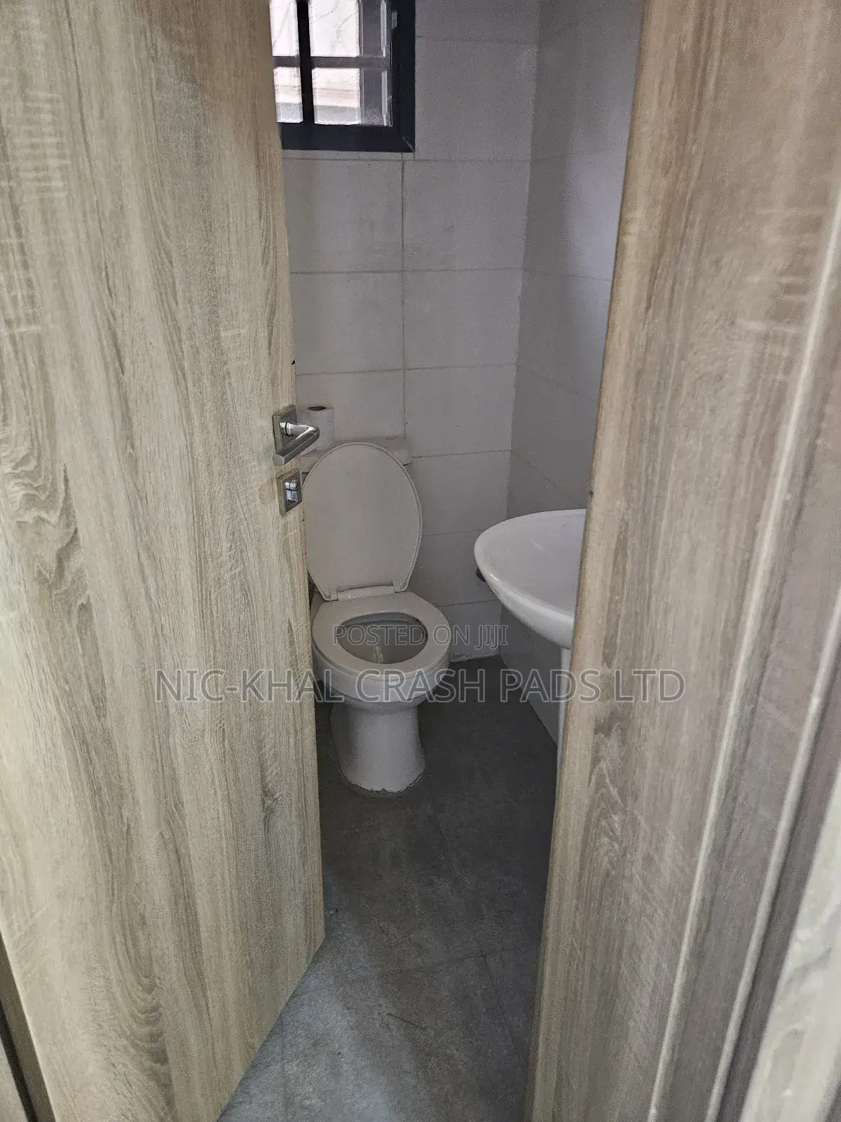 2bdrm Block of Flats in News Engineering for rent