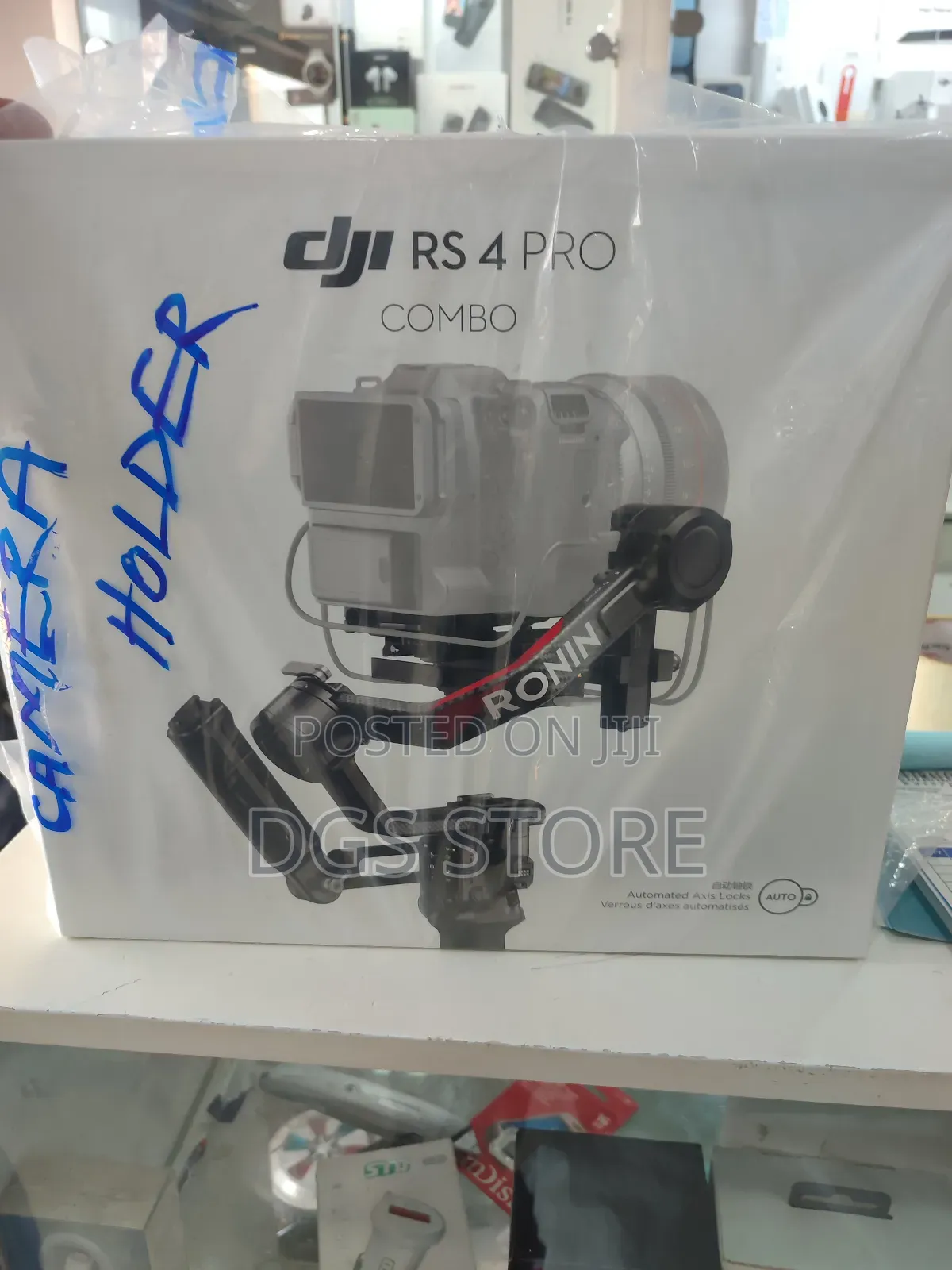DJI RS 4 Pro Combo Gimbal Stabilizer