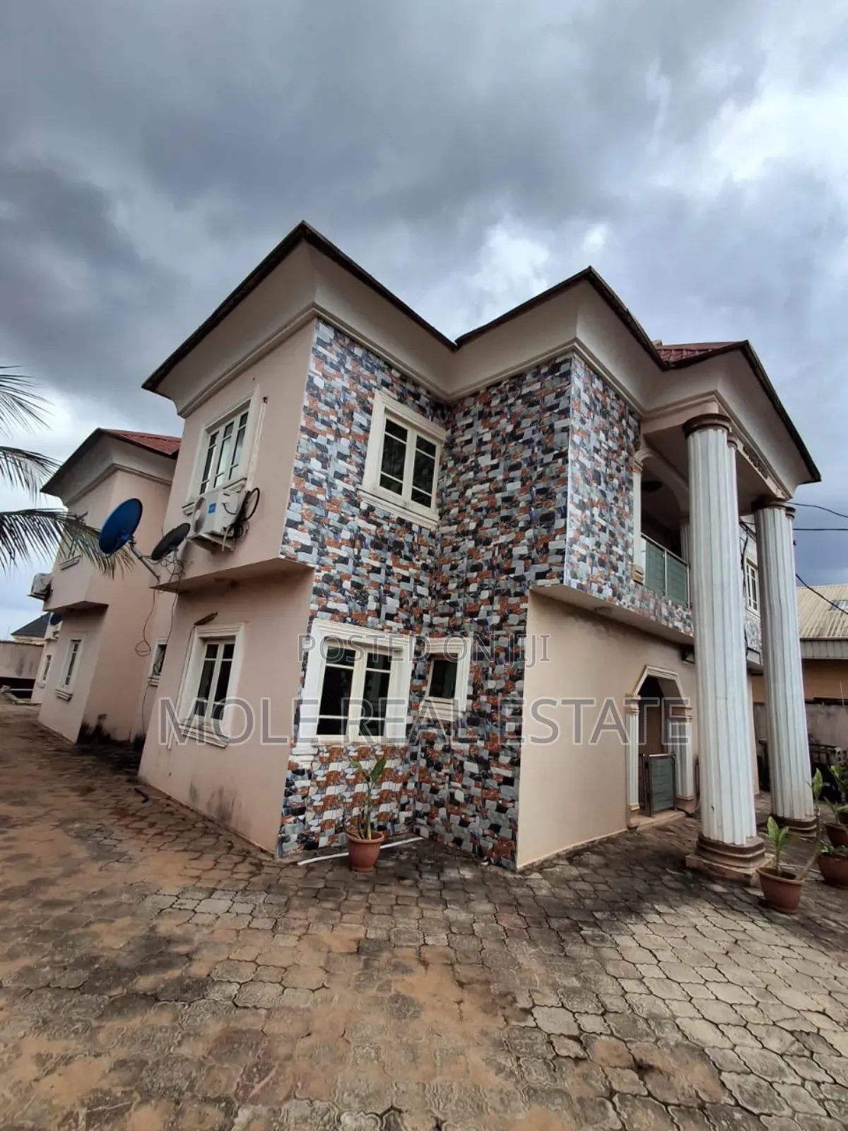 Luxury Clean Standard Duplex Command