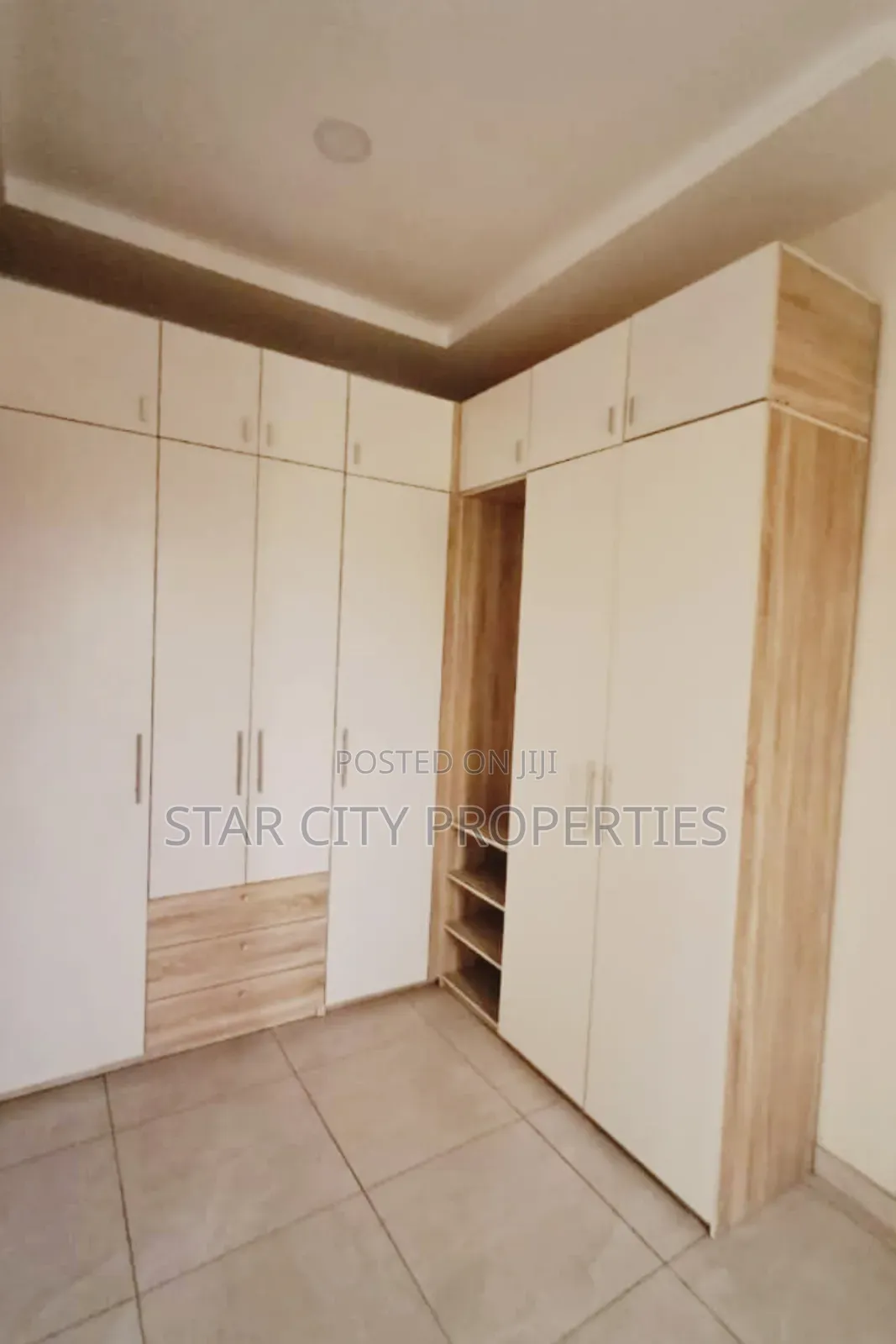 5bdrm Duplex in Magodo Phase 2 for sale