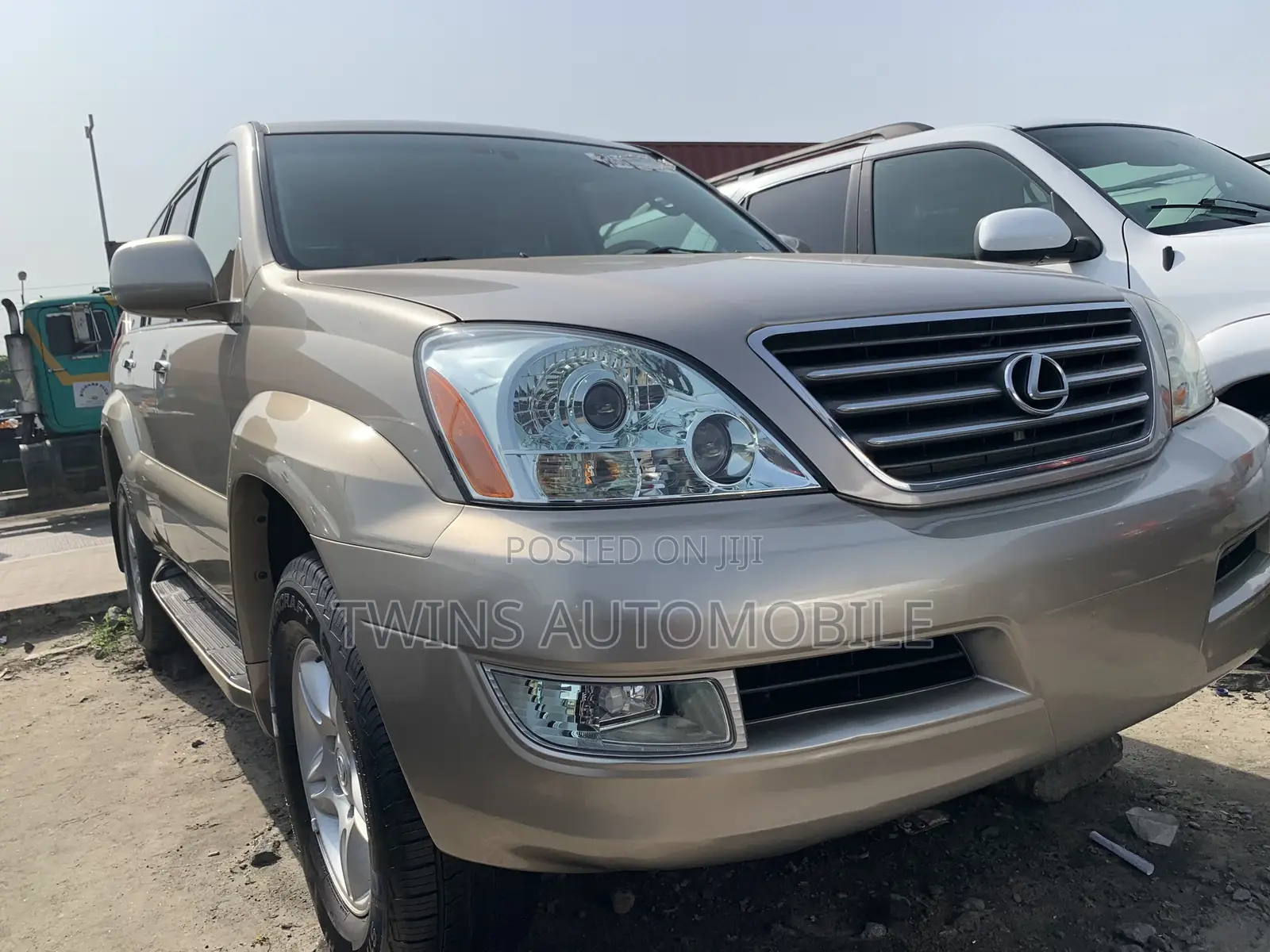 Lexus GX 470 Sport Utility 2007 Gold