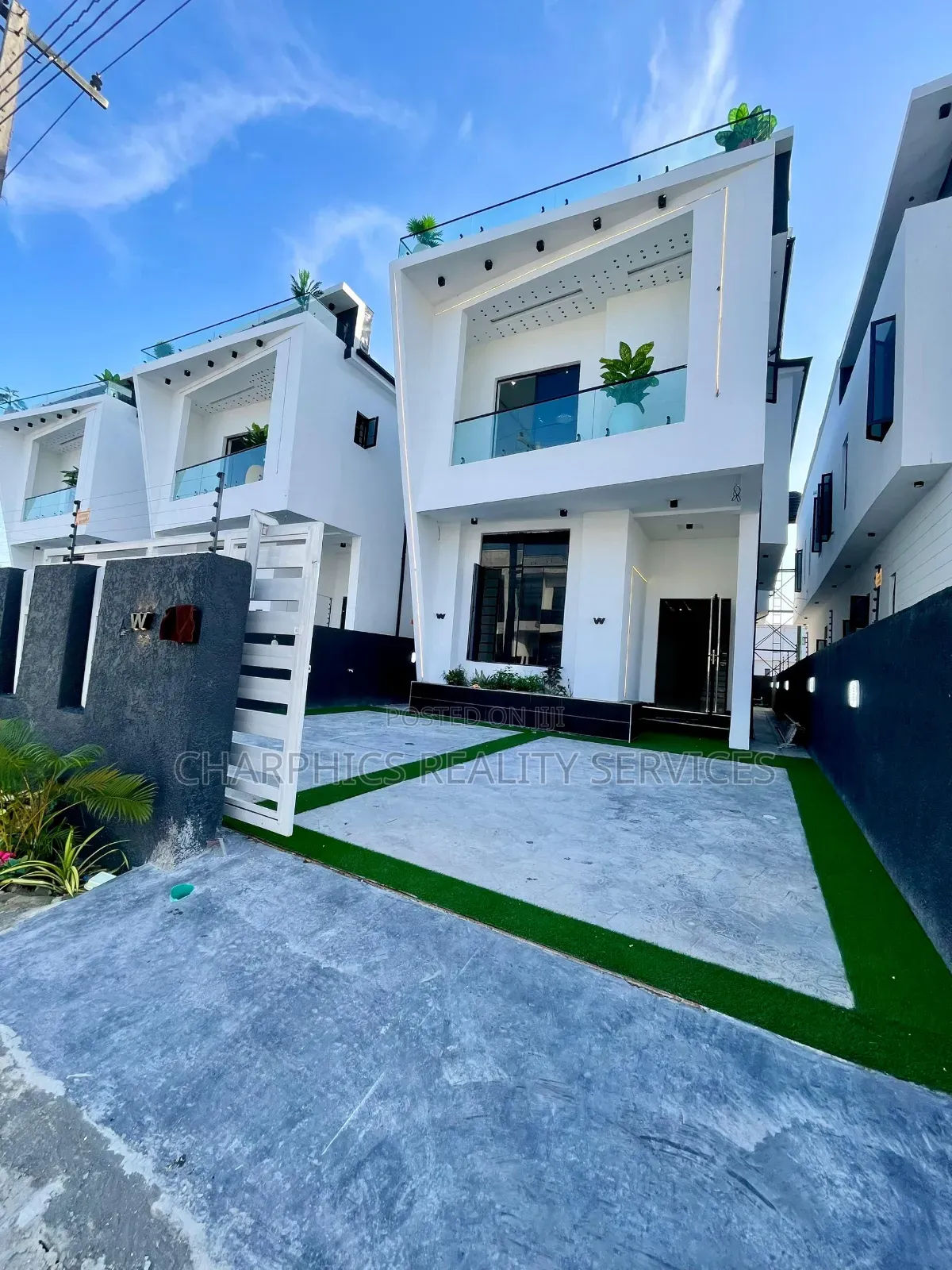 5bdrm Duplex in Ajah for sale