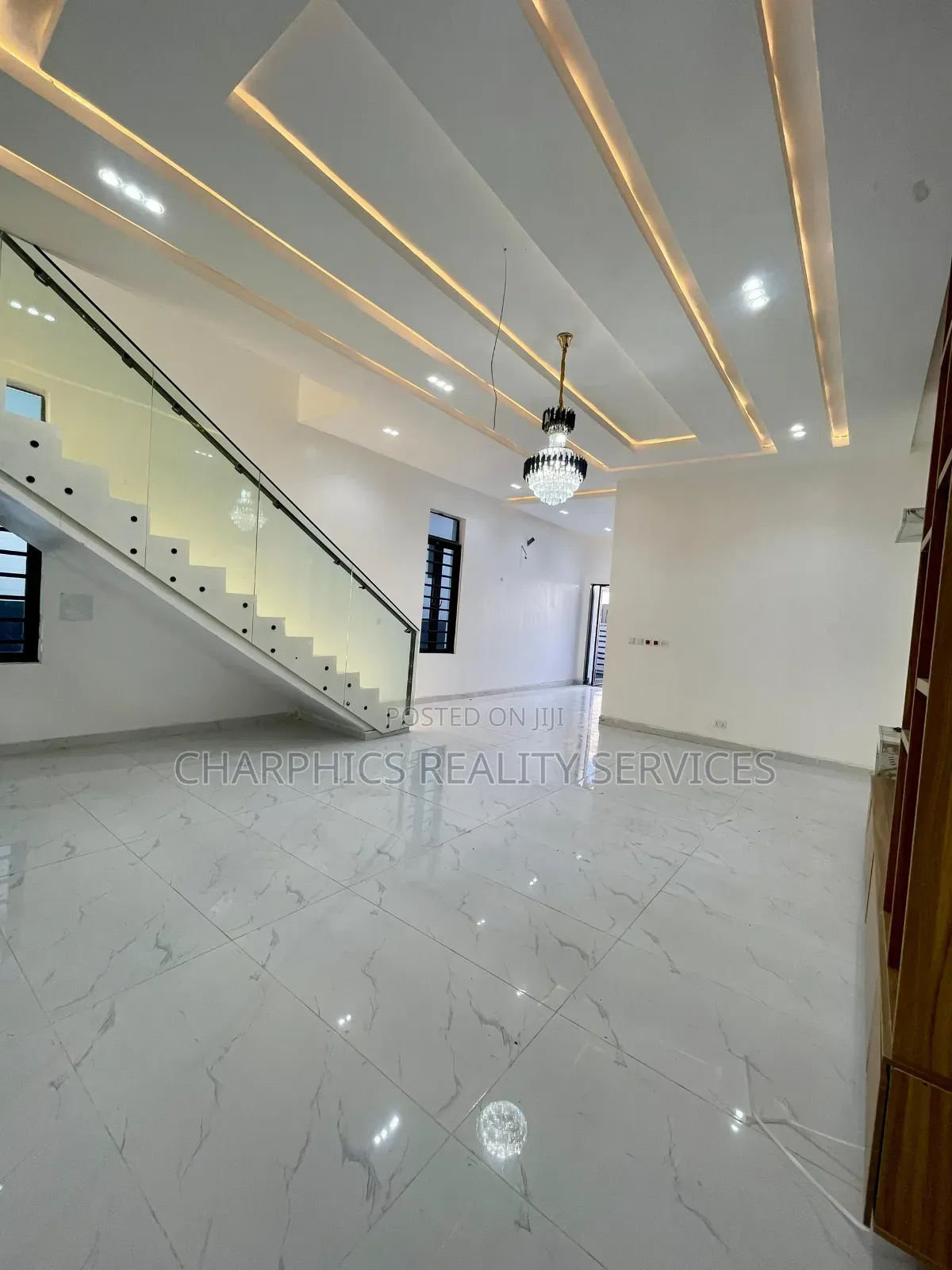 5bdrm Duplex in Ajah for sale