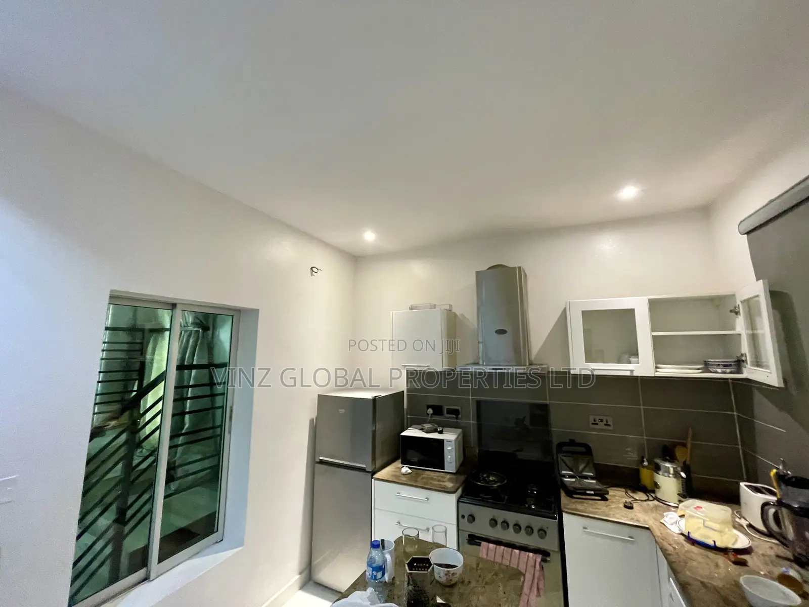 Luxury 2 Bedroom Duplex Swimming Pool, Tennis, Basketball