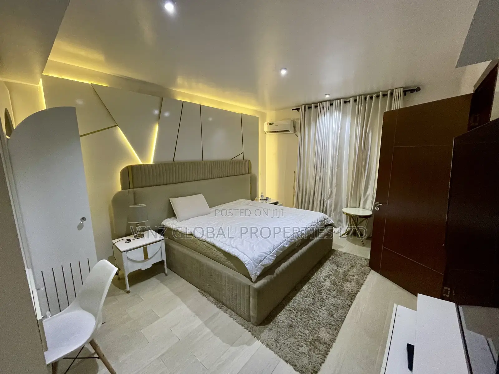 Luxury 2 Bedroom Duplex Swimming Pool, Tennis, Basketball