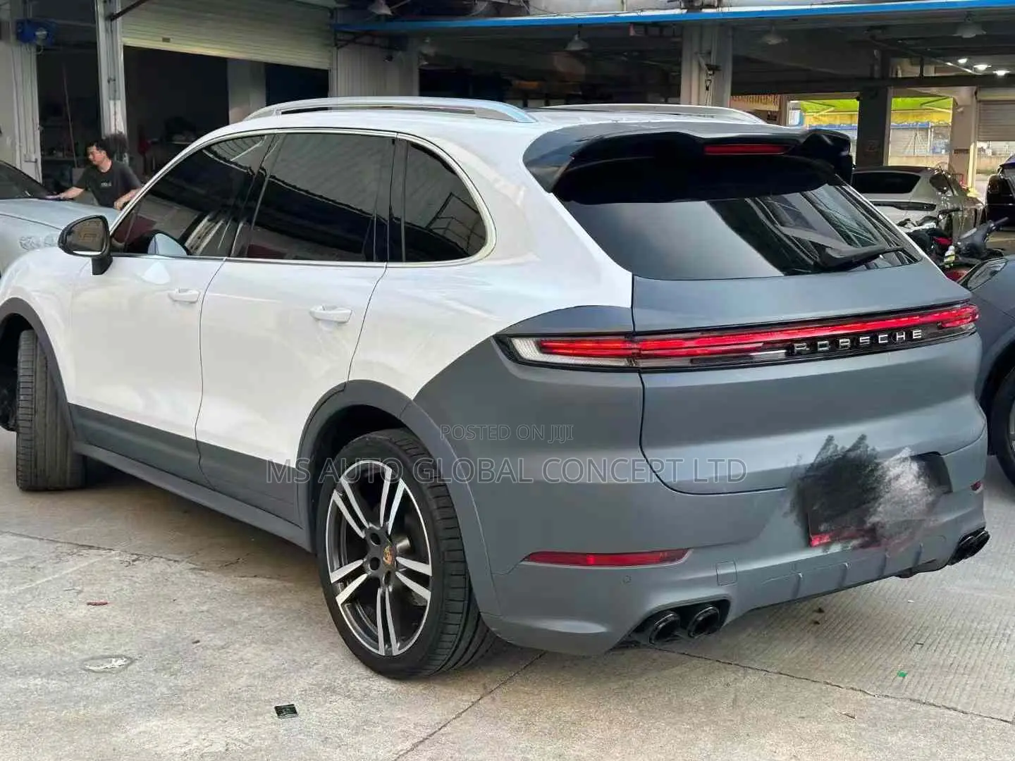 Porsche Cayenne 2012 Upgrade to 2024