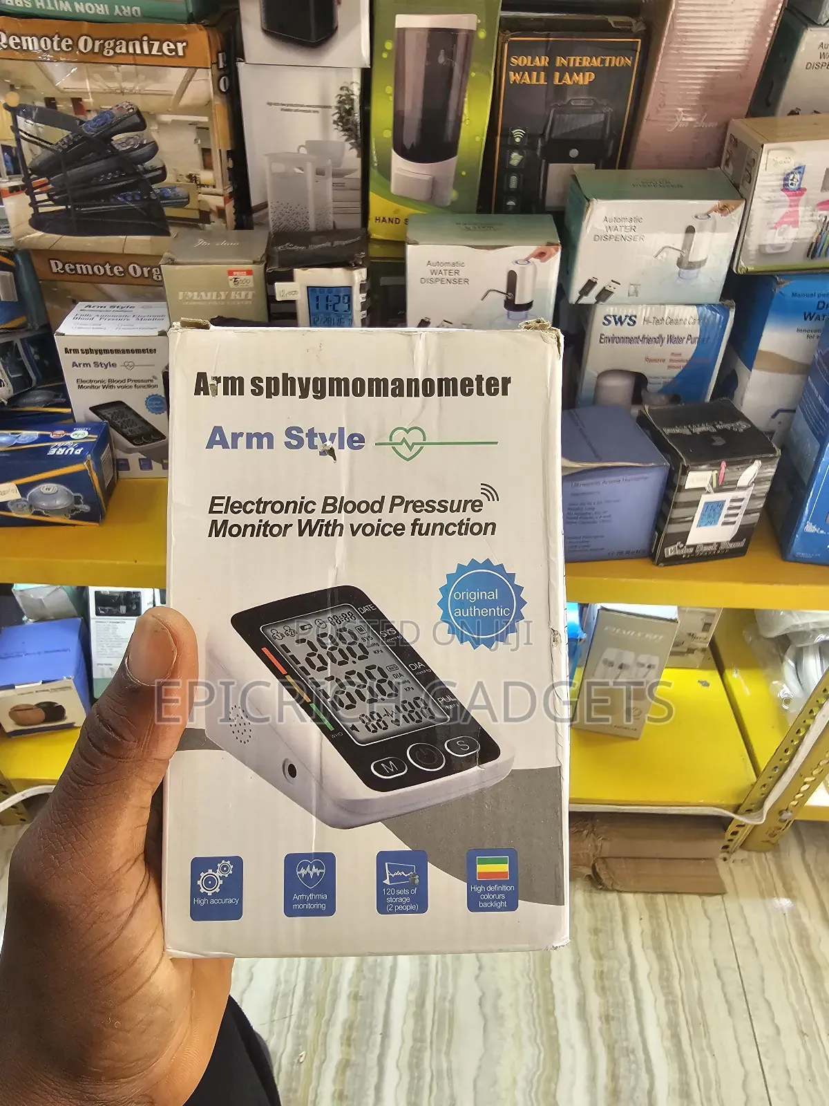 Electronic Blood Pressure Monitor With Voice Assistant