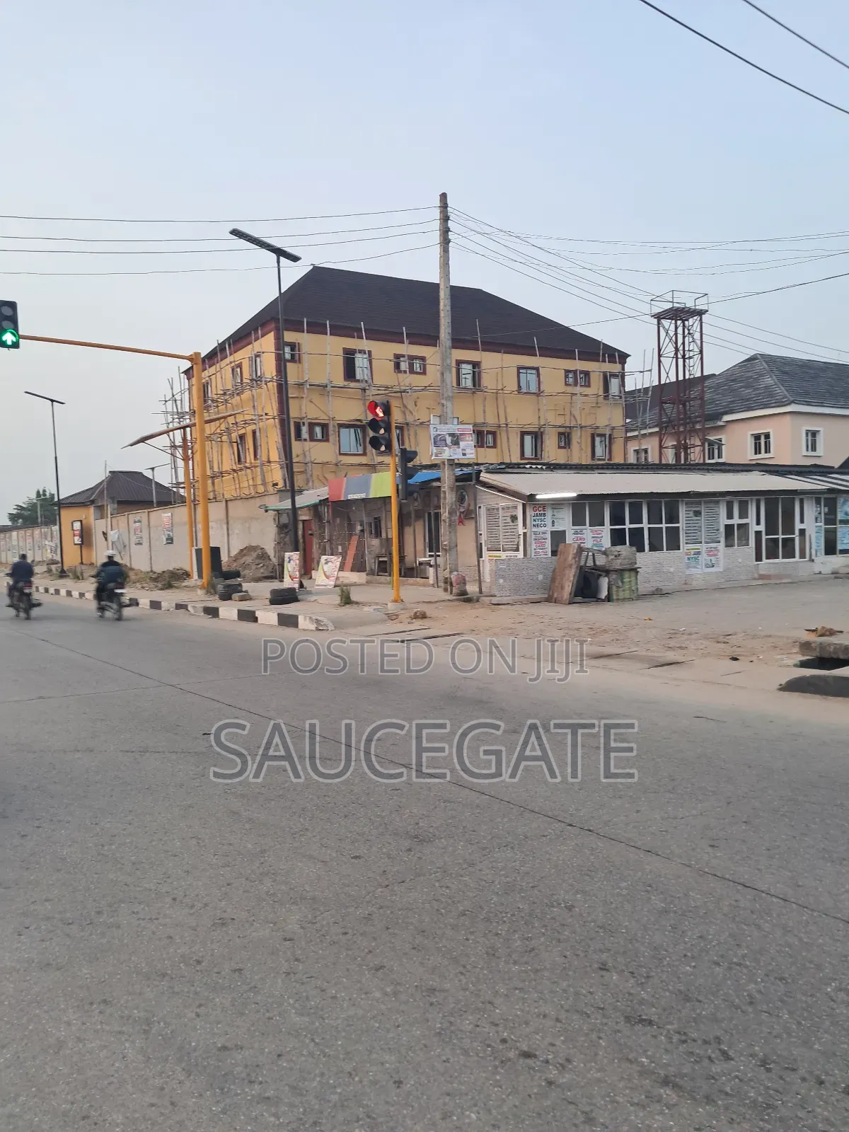 2bdrm Bungalow in Satellite Town for sale