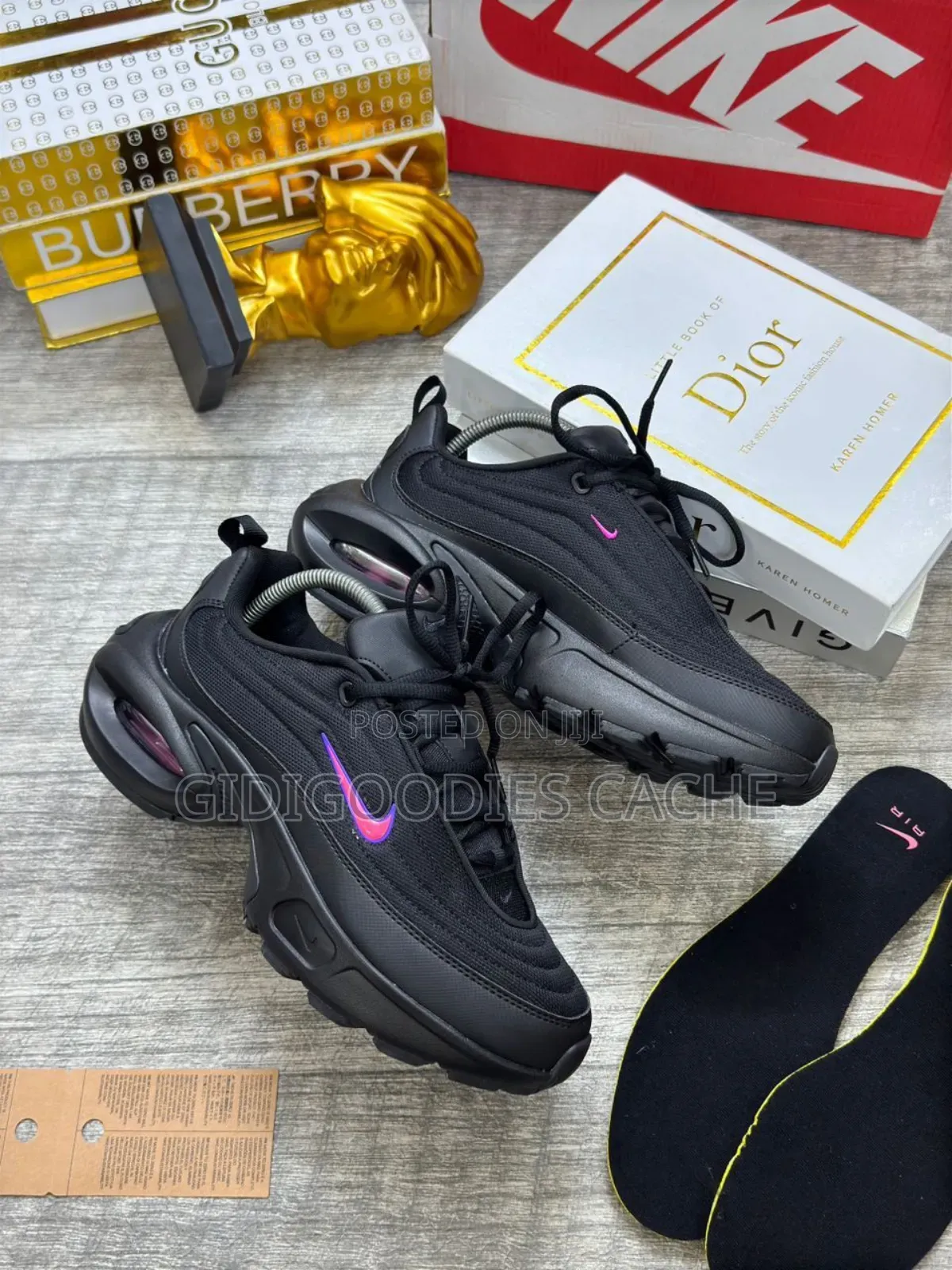 Nike Air-Max Portal Sneakers