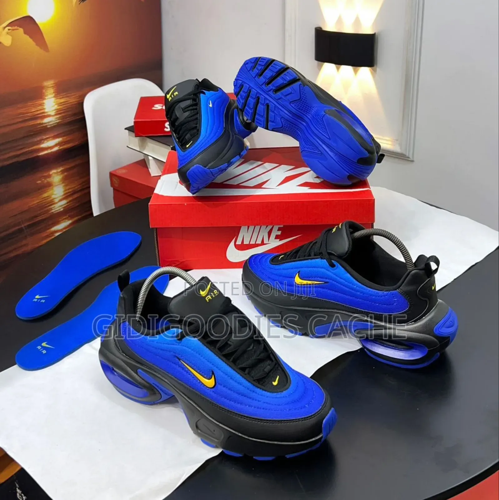 Nike Air-Max Portal Sneakers