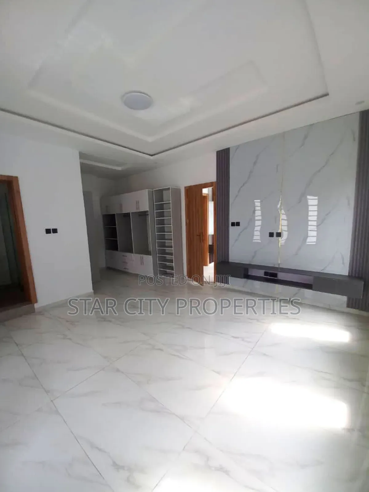 5bdrm Duplex in Omole Phase 2 for sale