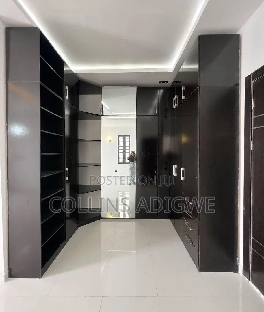 4bdrm Duplex in Lekki Palm, Ajah for sale