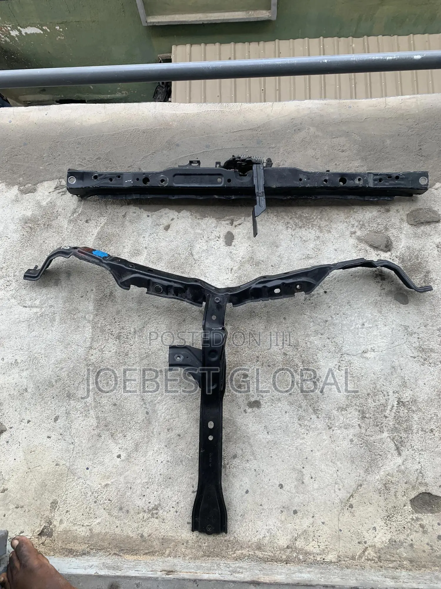 Complete Front Chassis Toyota RAV4 2016