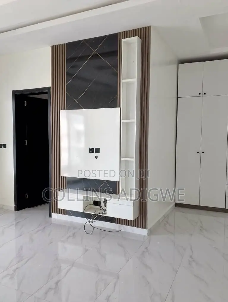 4bdrm Duplex in Palm Estate Ajah for sale