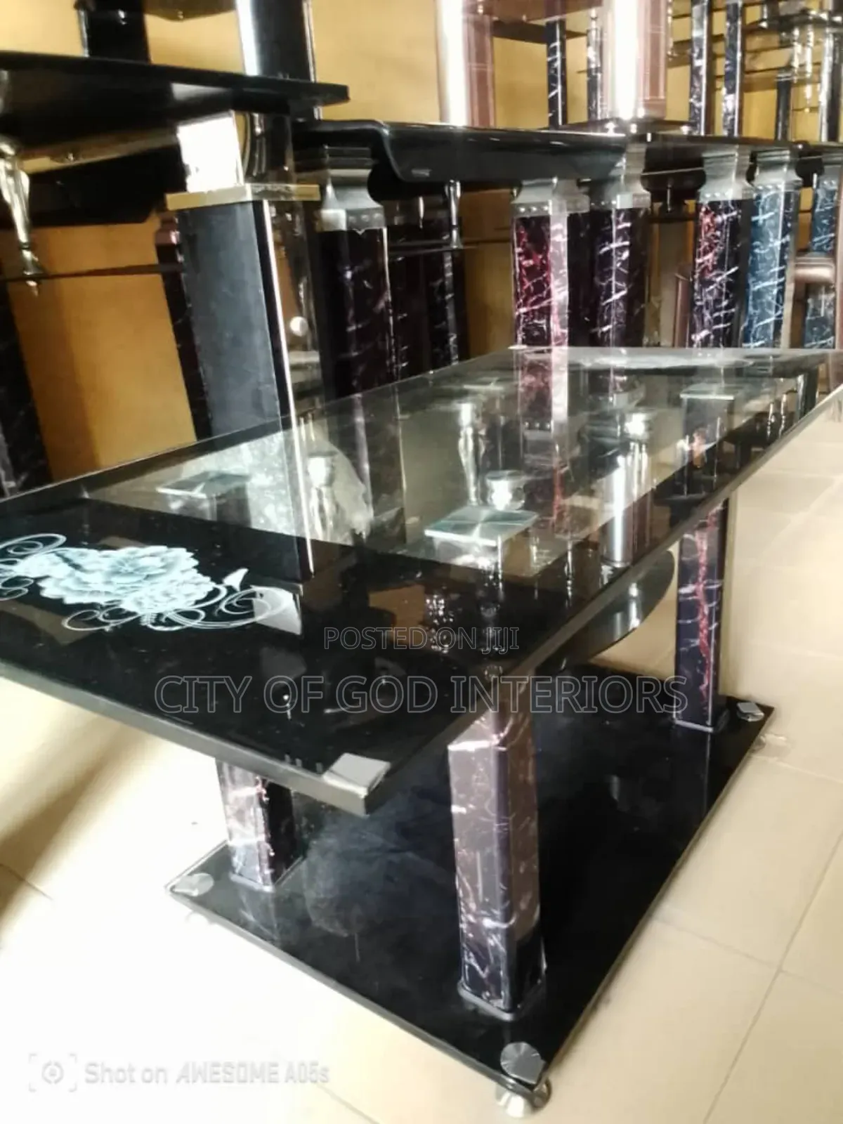 High Quality Center Table With Glass Top