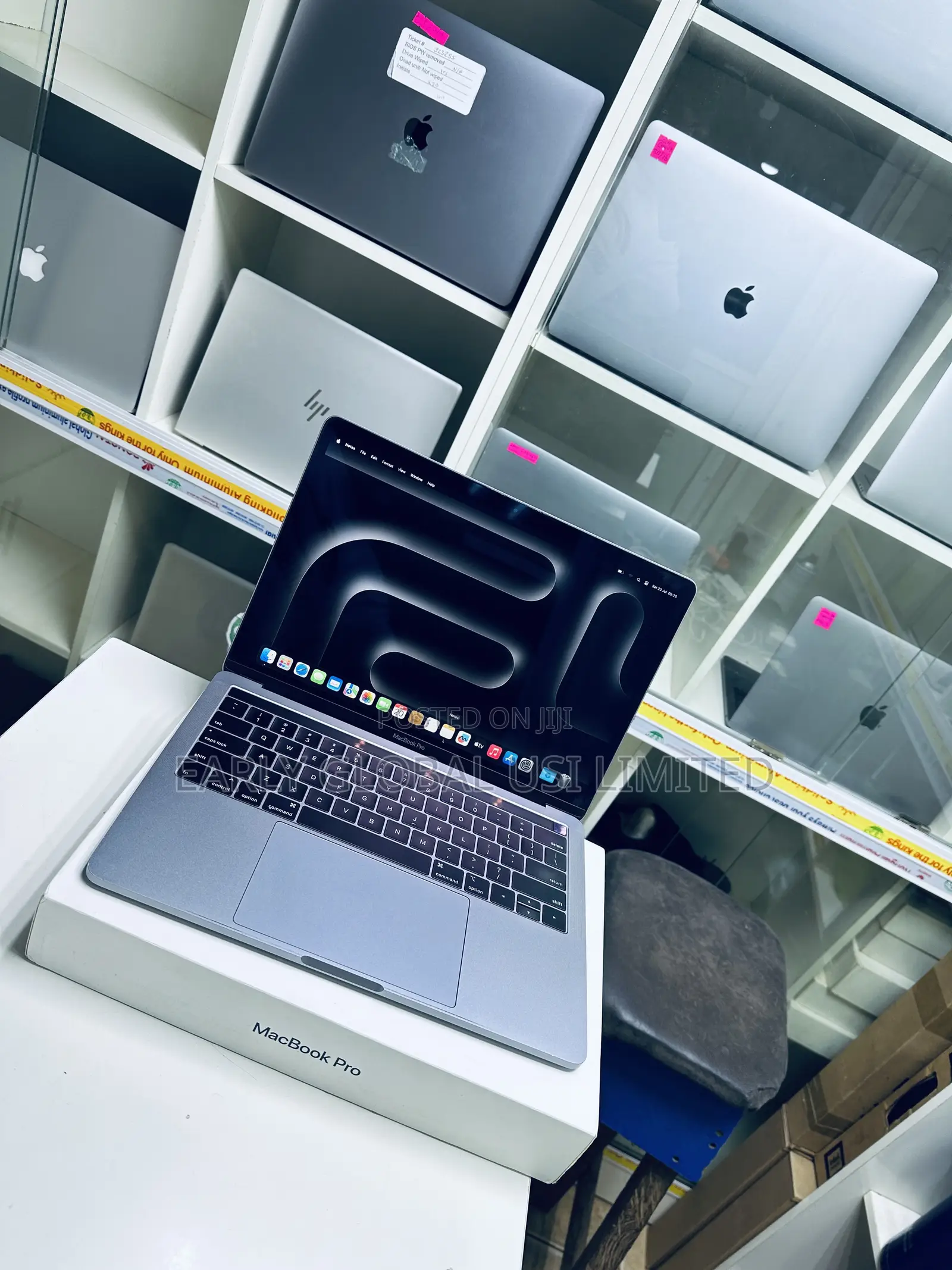 Laptop Apple MacBook Pro 2019 8GB Intel Core I5 SSD 256GB