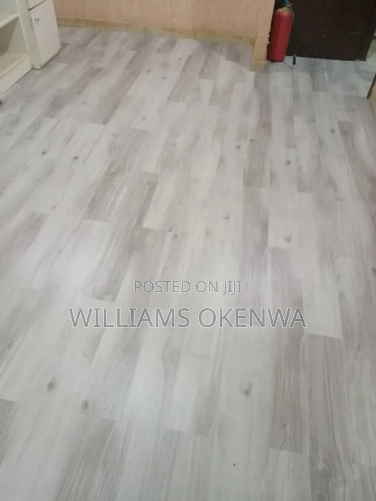 Vinyl Flooring Perfect for That Old Ceramic Tiles