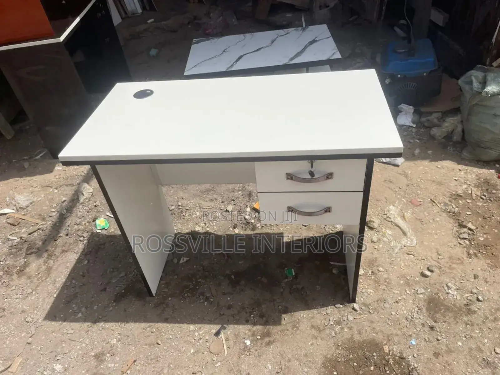 3ftby 29 Inches Office Table