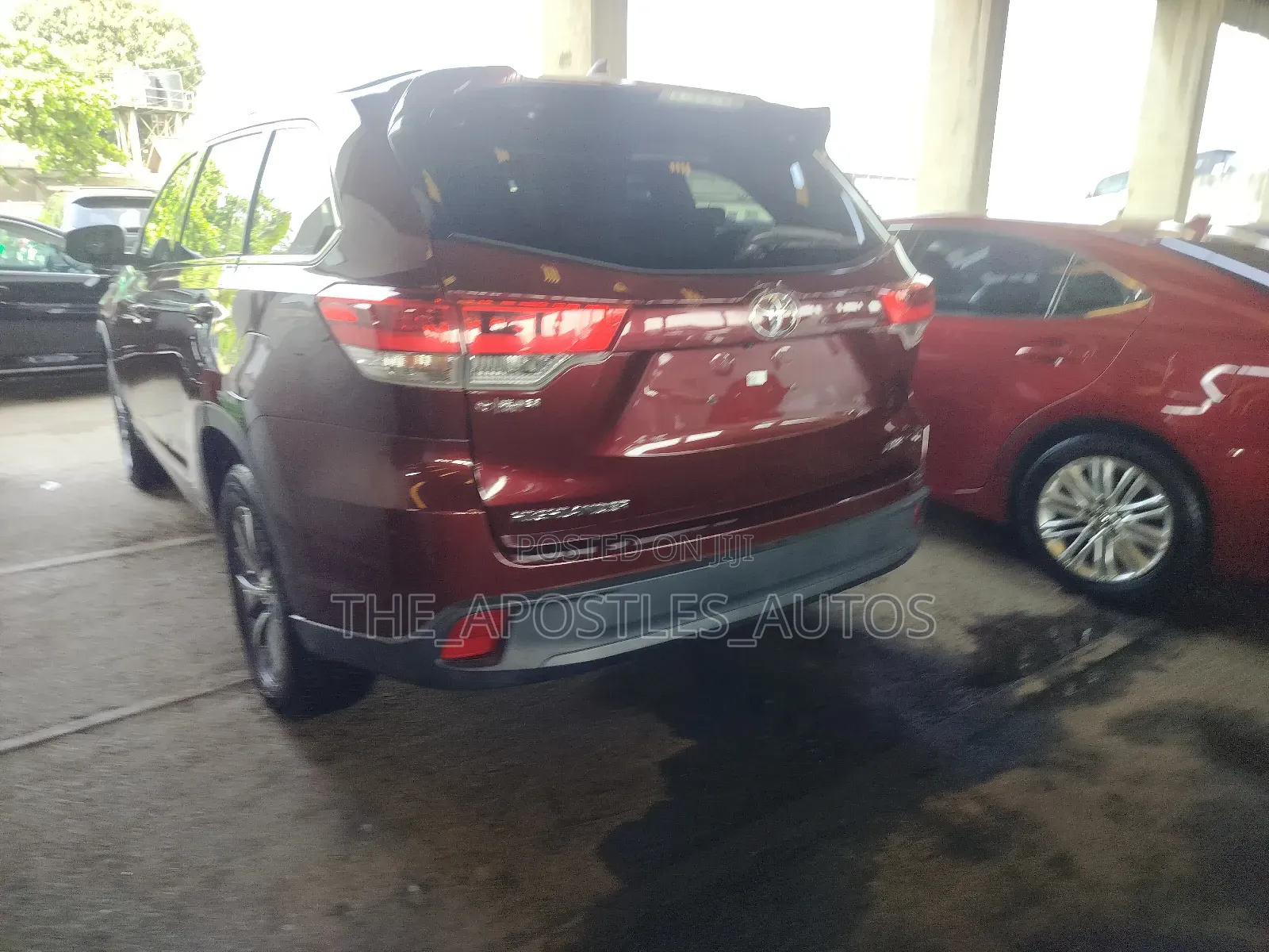 Toyota Highlander XLE 4x2 V6 (3.5L 6cyl 8A) 2017 Burgundy