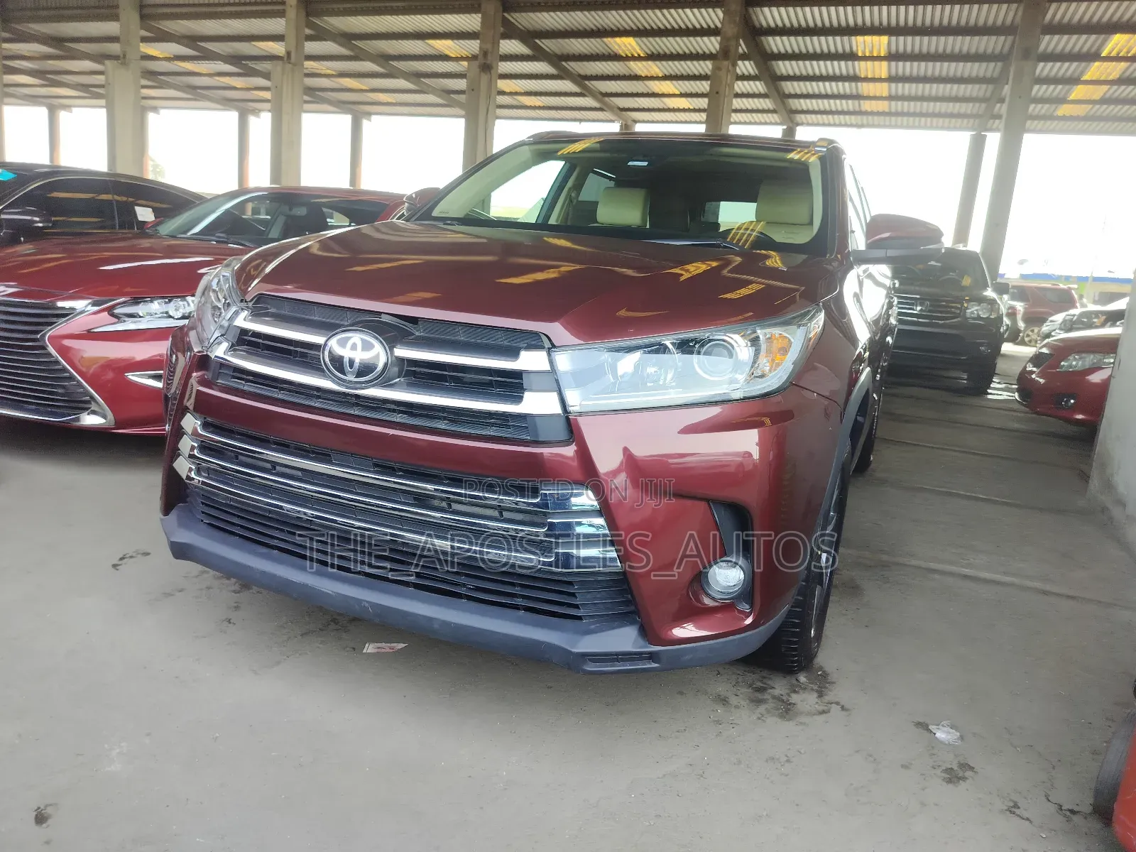 Toyota Highlander XLE 4x2 V6 (3.5L 6cyl 8A) 2017 Burgundy