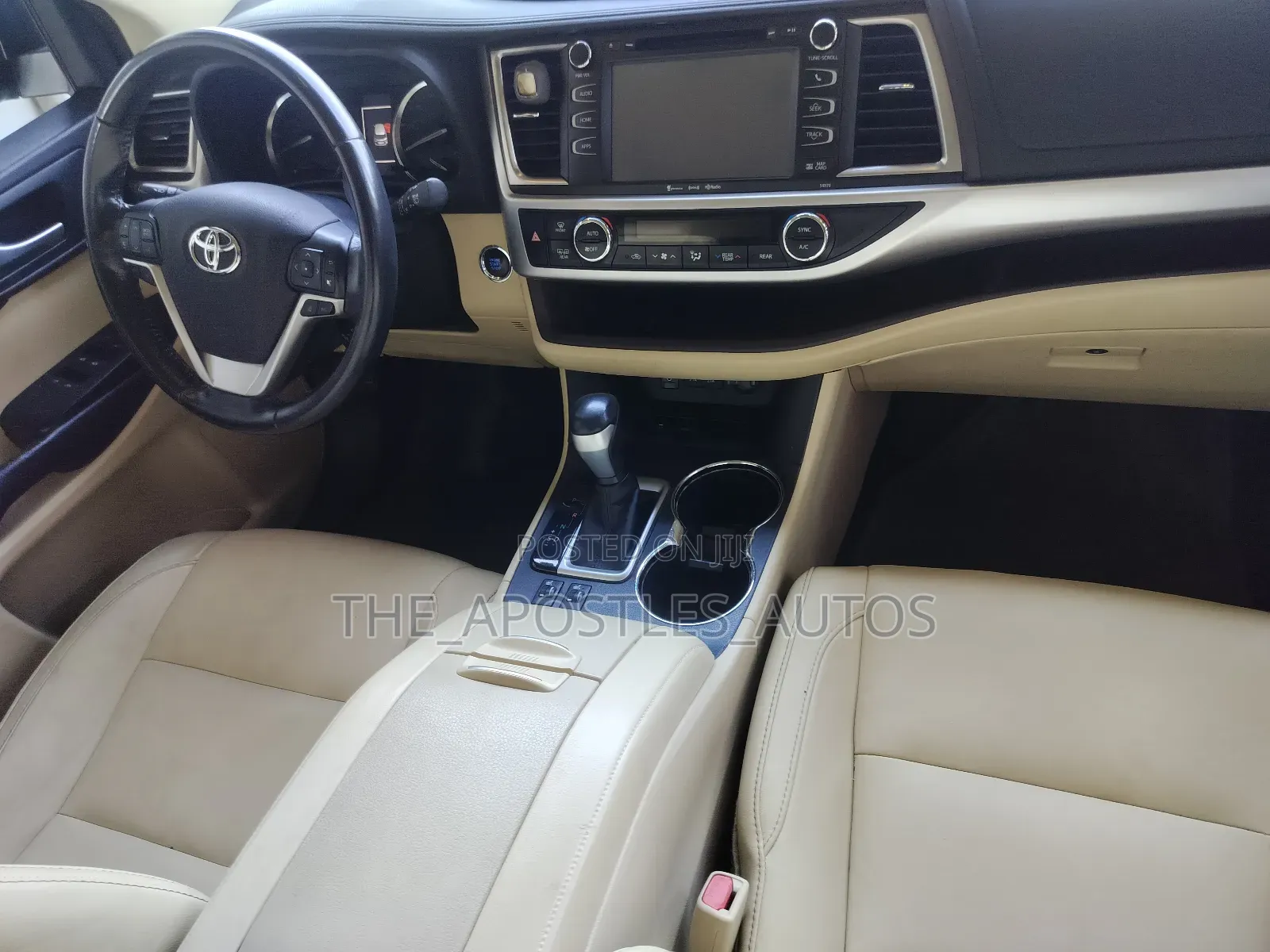 Toyota Highlander XLE 4x2 V6 (3.5L 6cyl 8A) 2018 Burgundy