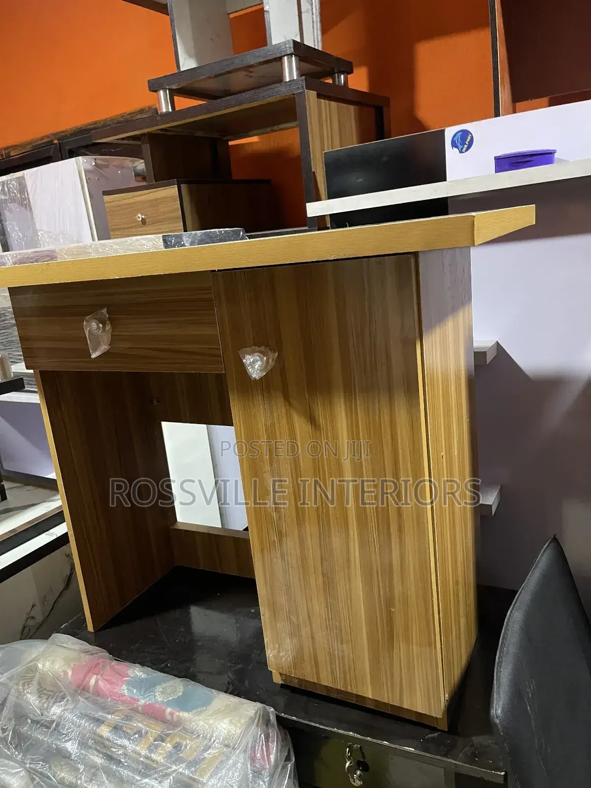 3ftby 29 Inches Ft Storage Office Table / Reading Table