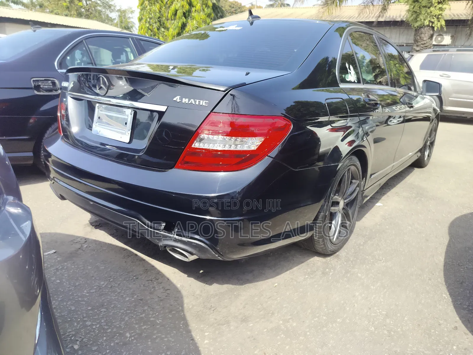 Mercedes-Benz C300 2013 Black