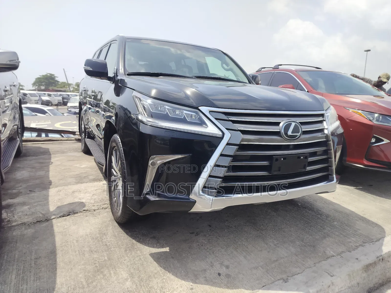 Lexus LX 570 (5 seats) AWD 2017 Black