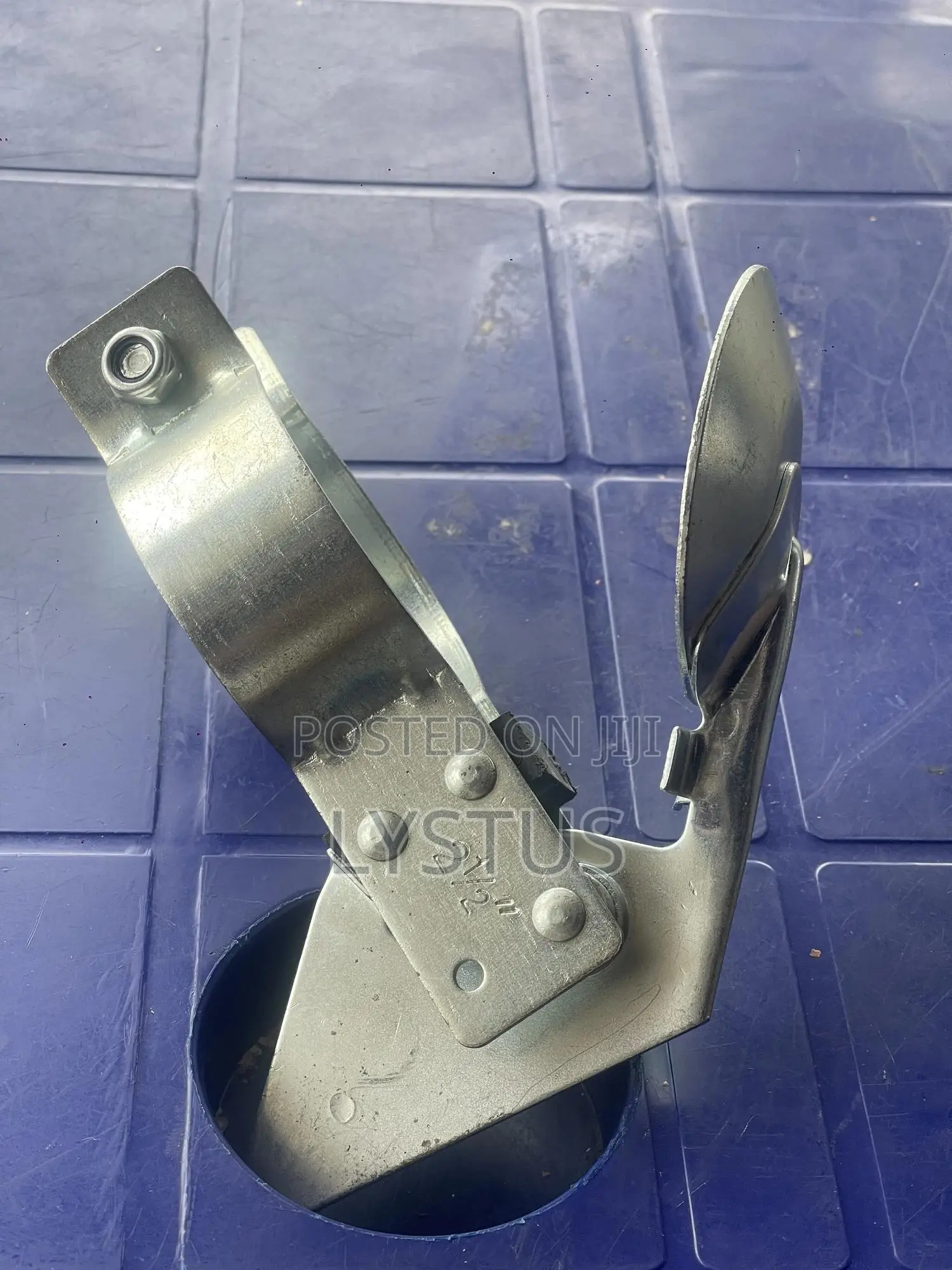 2.5 Inch Exhaust Rain Cap