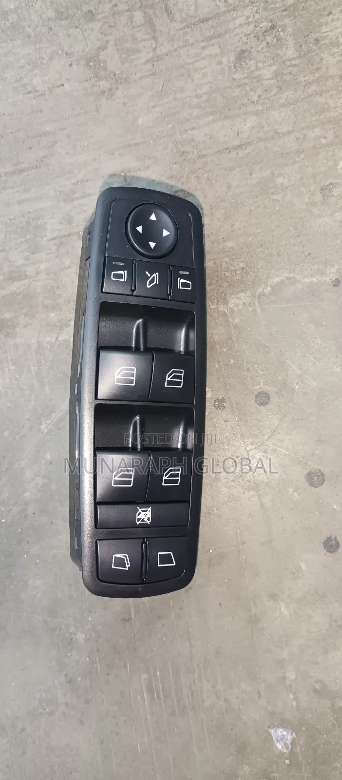Mercedes Benz R350 Power Window Switch.