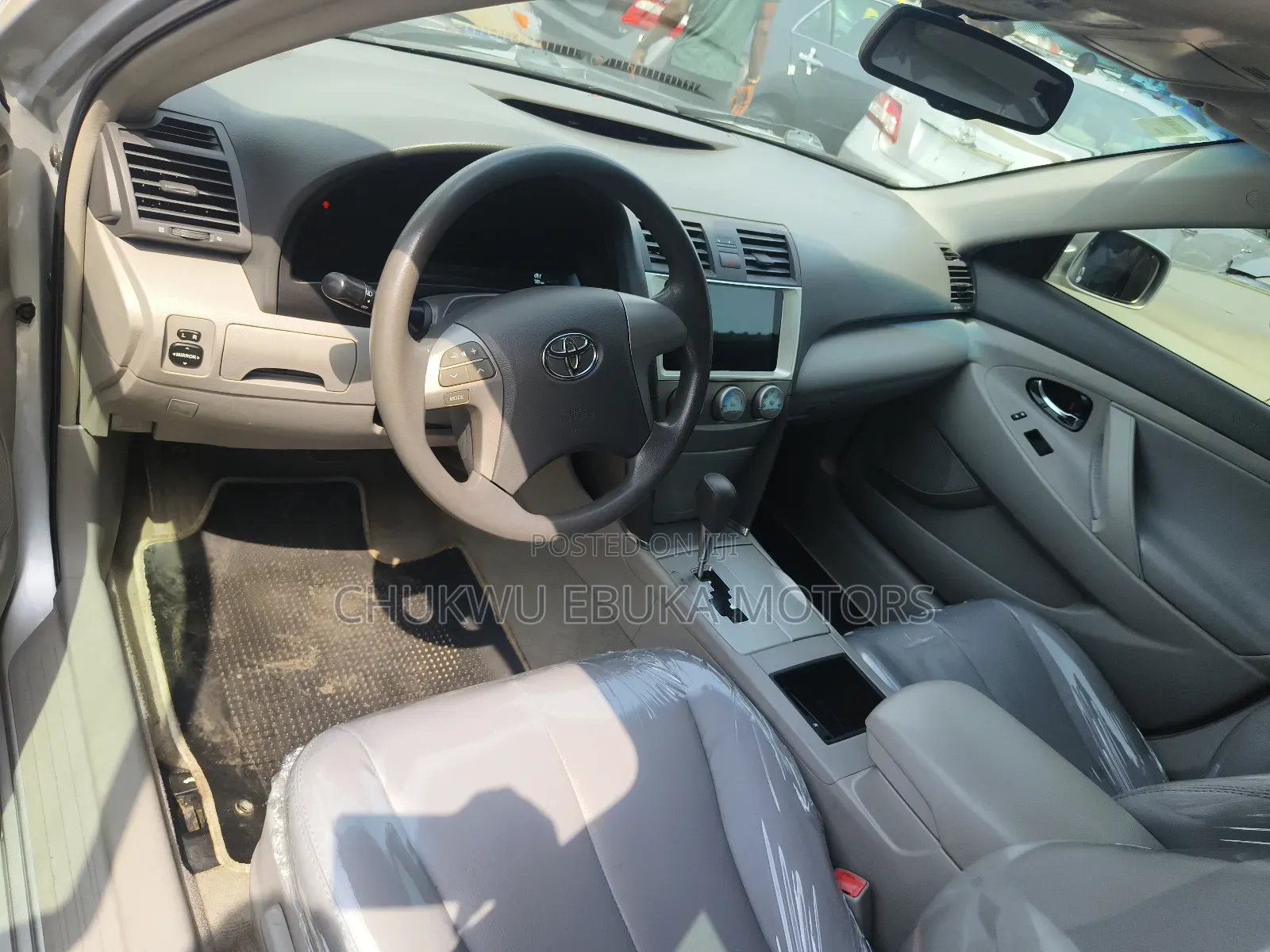 Toyota Camry LE 4dr Sedan (2.4L 4cyl 5A) 2009 Silver