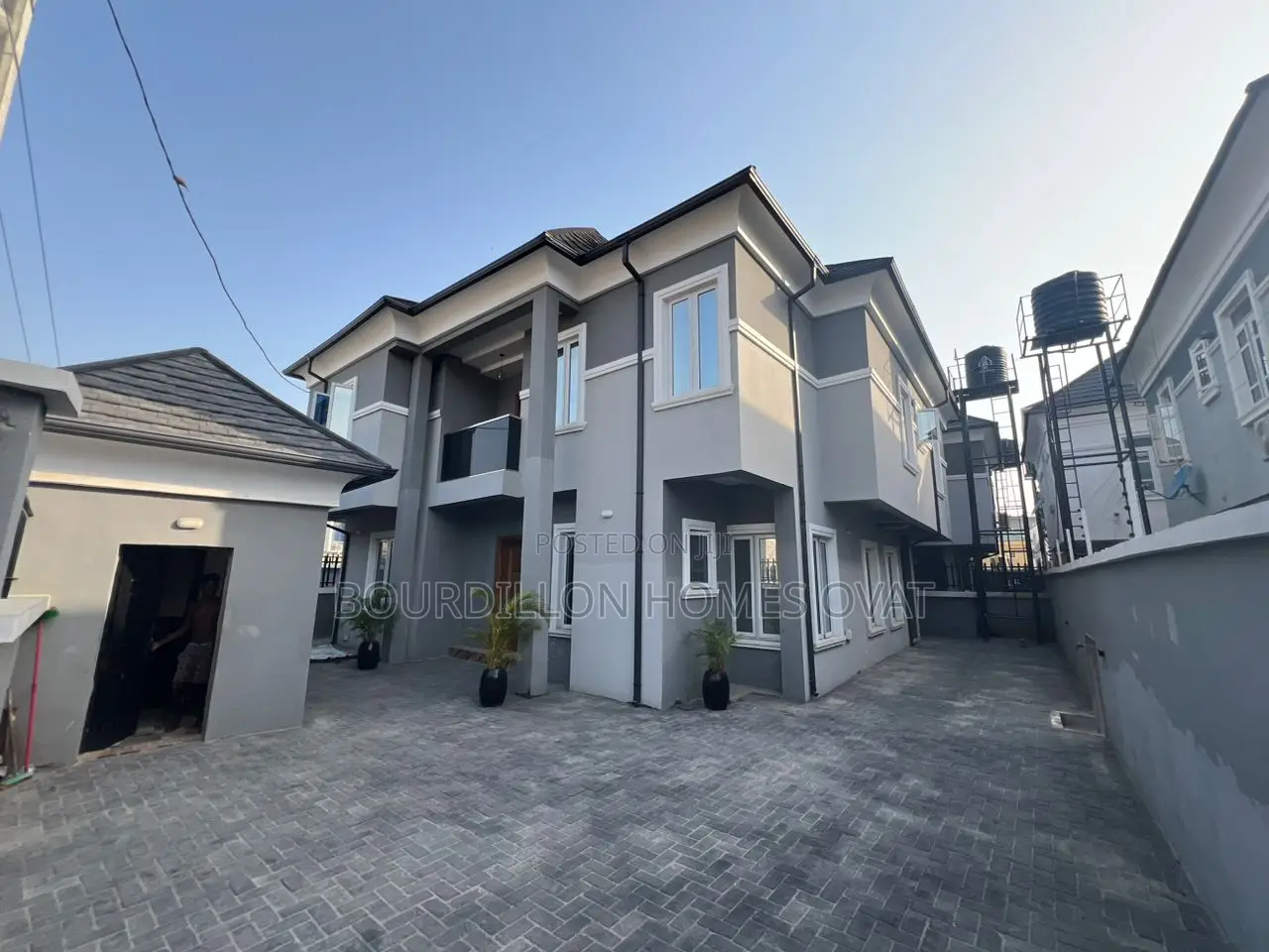 5bdrm Duplex in Ikate for sale