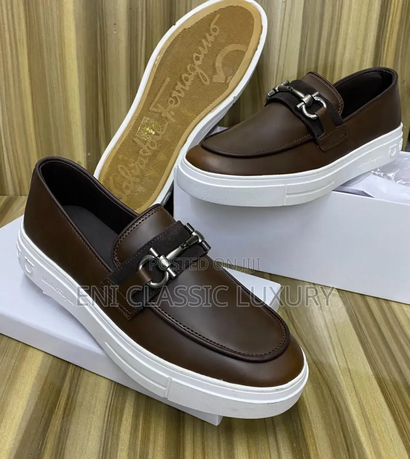 High Quality Luxury Men's Outfits Ferragamo Available