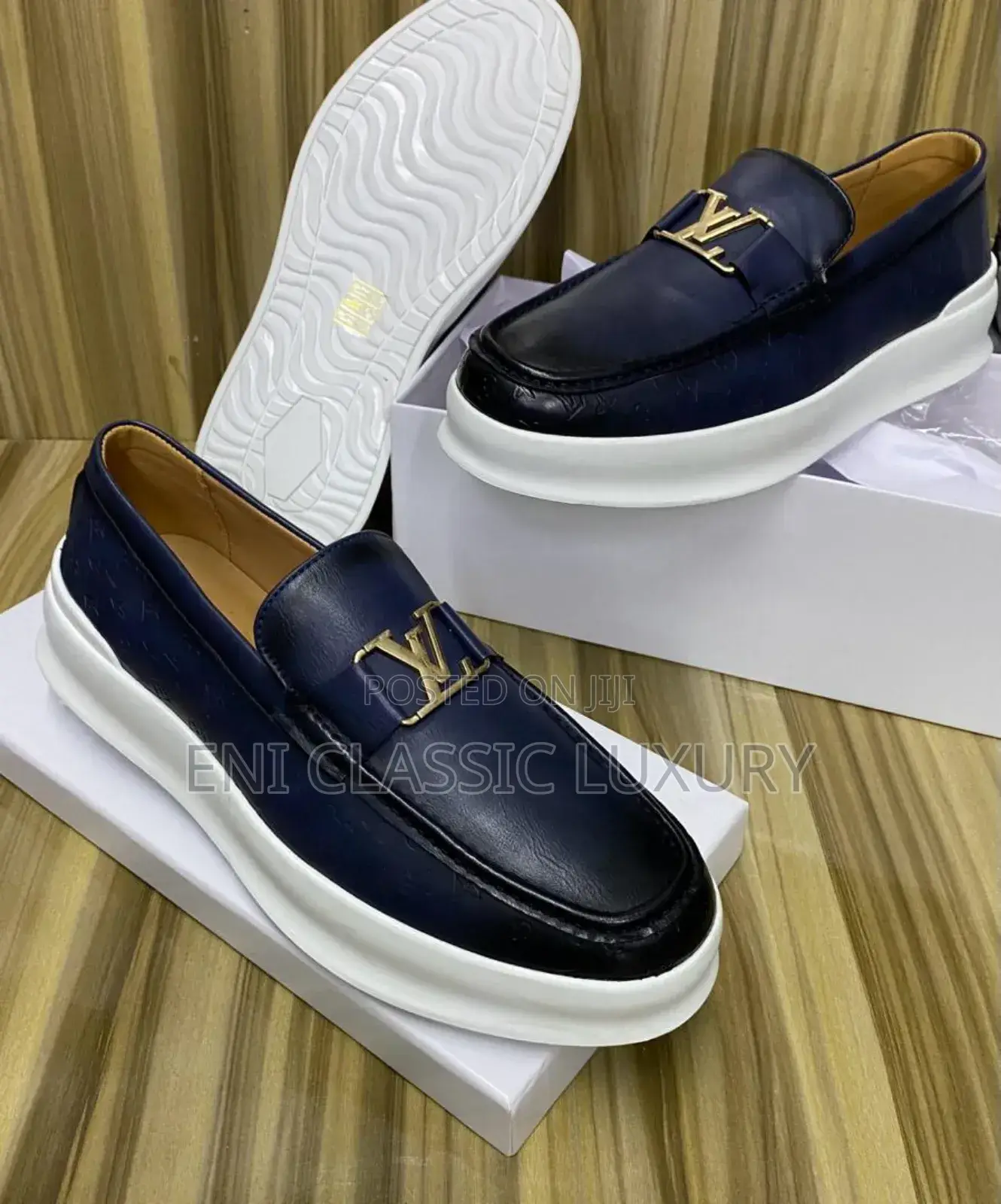 High Quality Luxury Men's Outfits Ferragamo Available