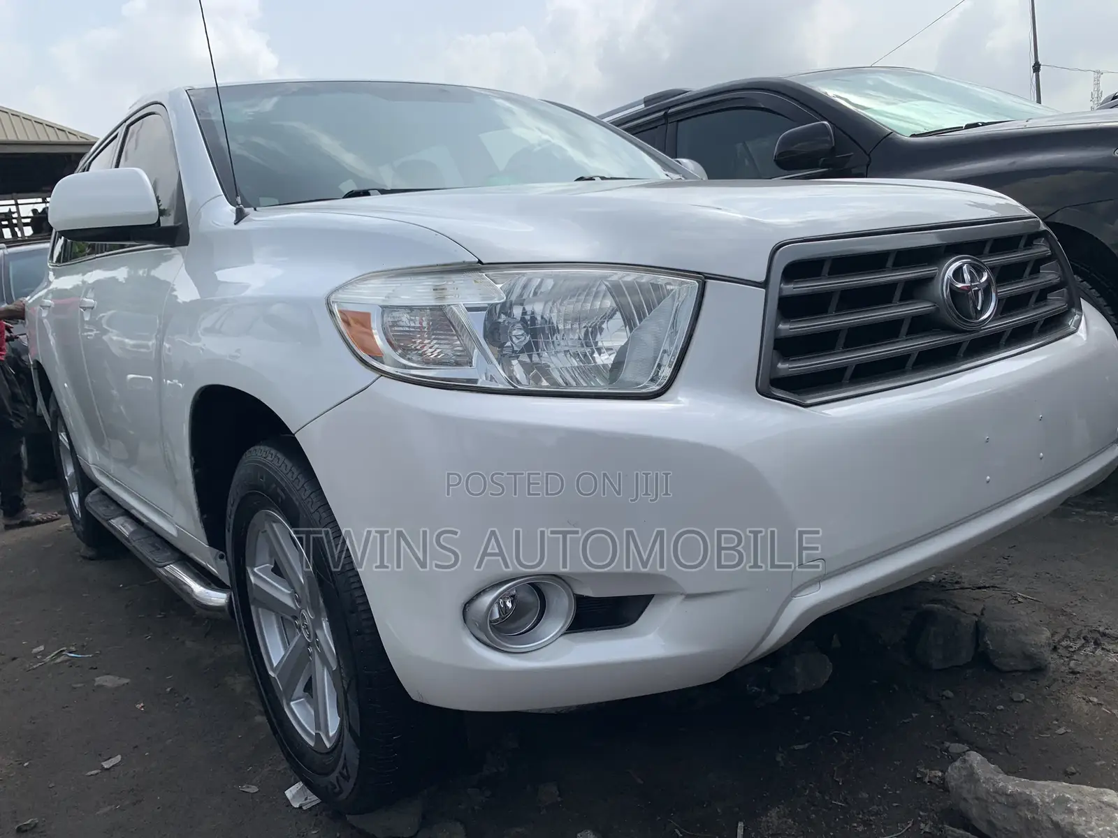 Toyota Highlander Limited 2010 White