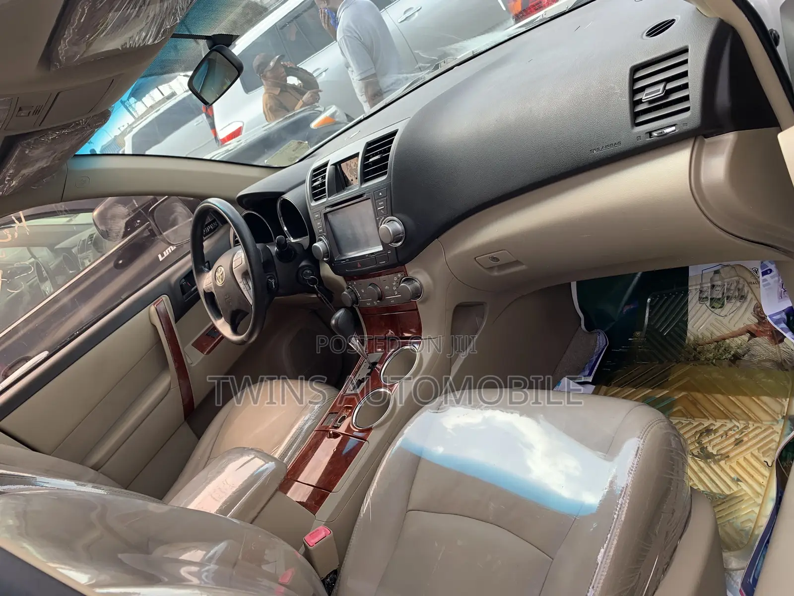 Toyota Highlander Limited 2010 White