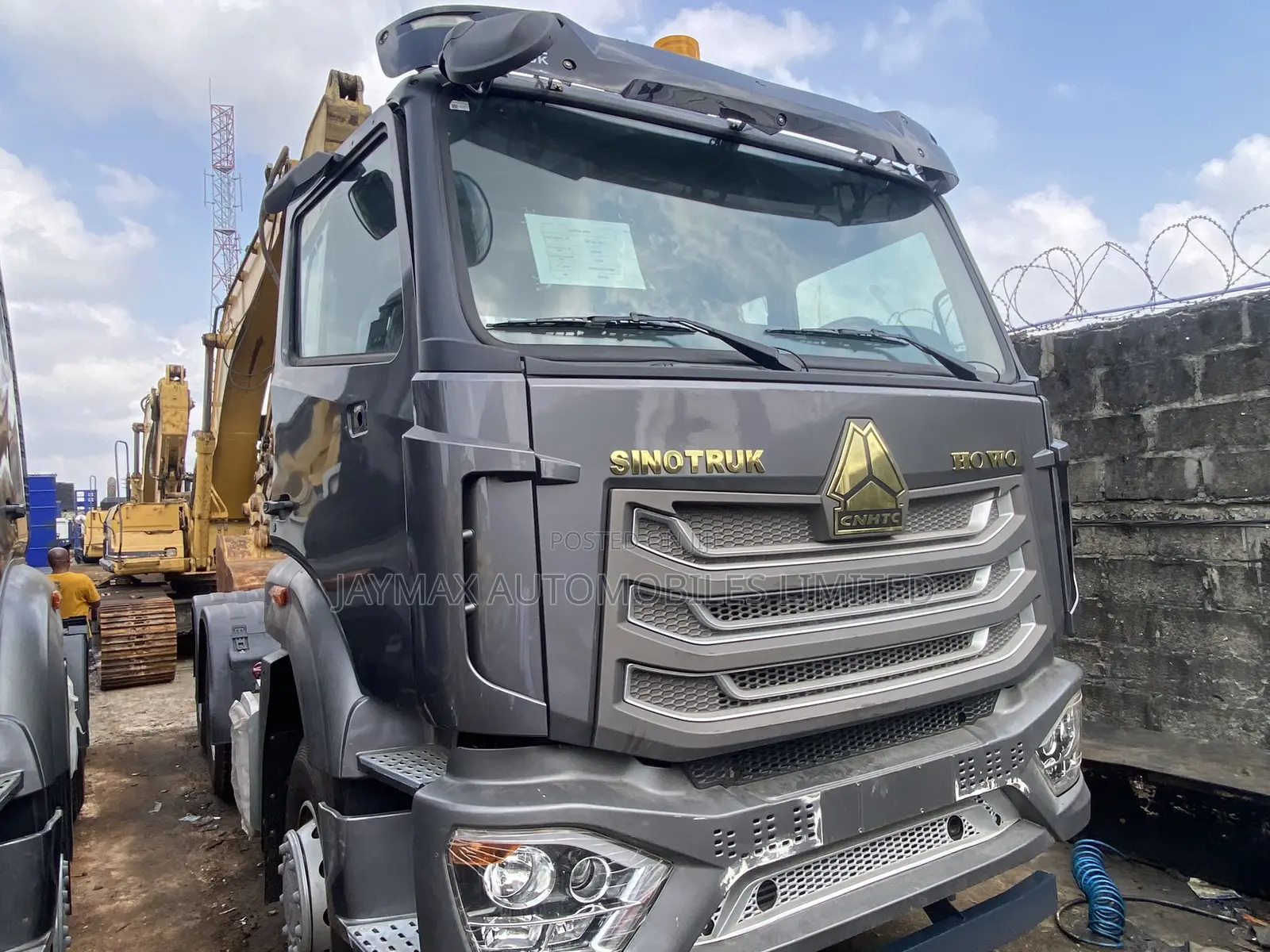 Covid 19 Tractor Head Grey 2020