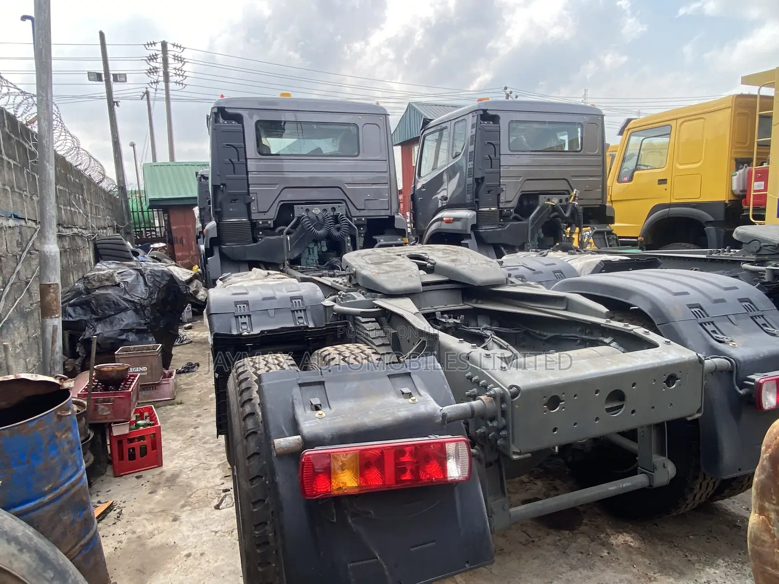 Covid 19 Tractor Head Grey 2020