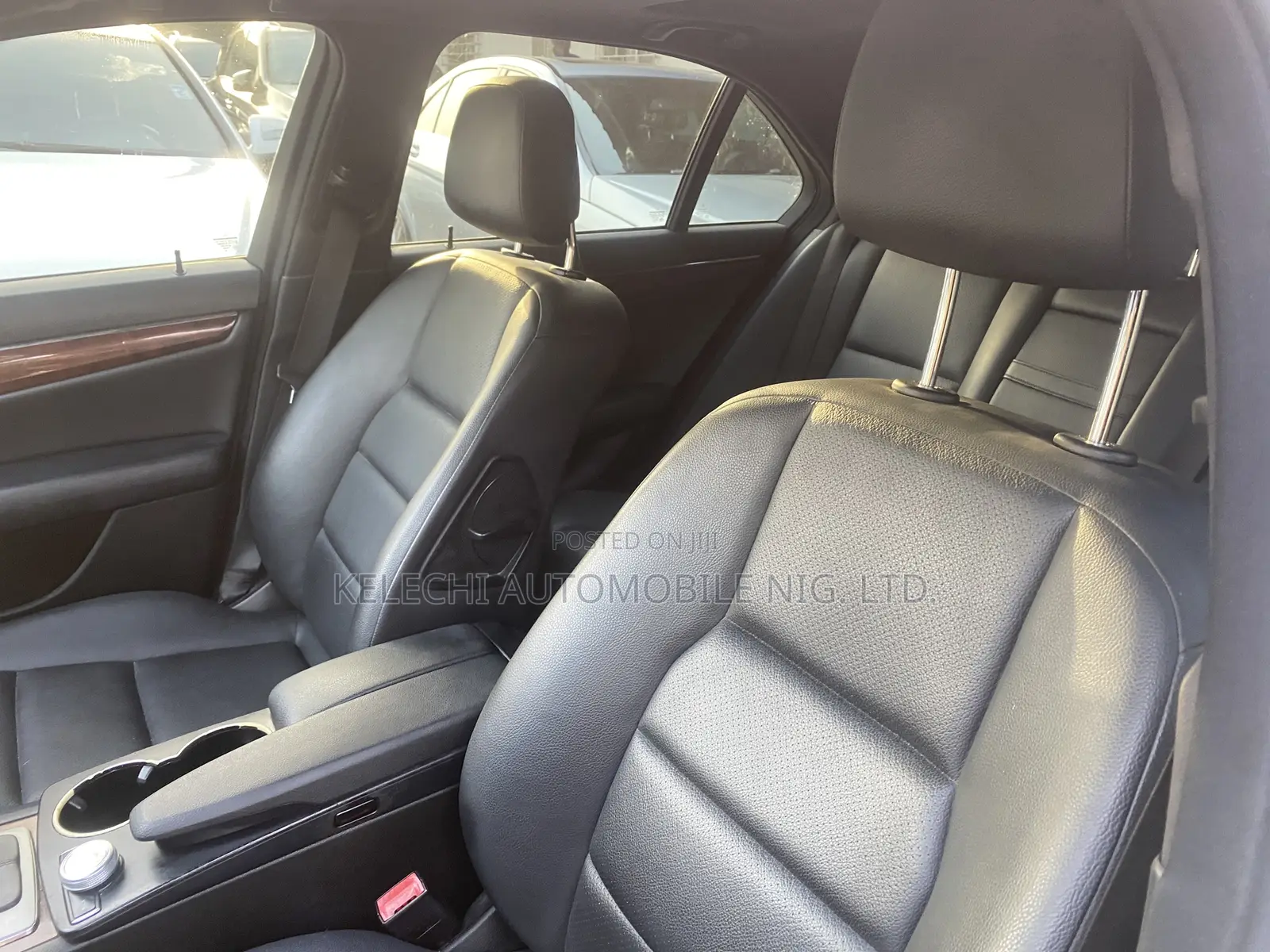 Mercedes-Benz C300 Luxury 4Matic Sedan AWD (3.0L 6cyl 7A) 2010 White