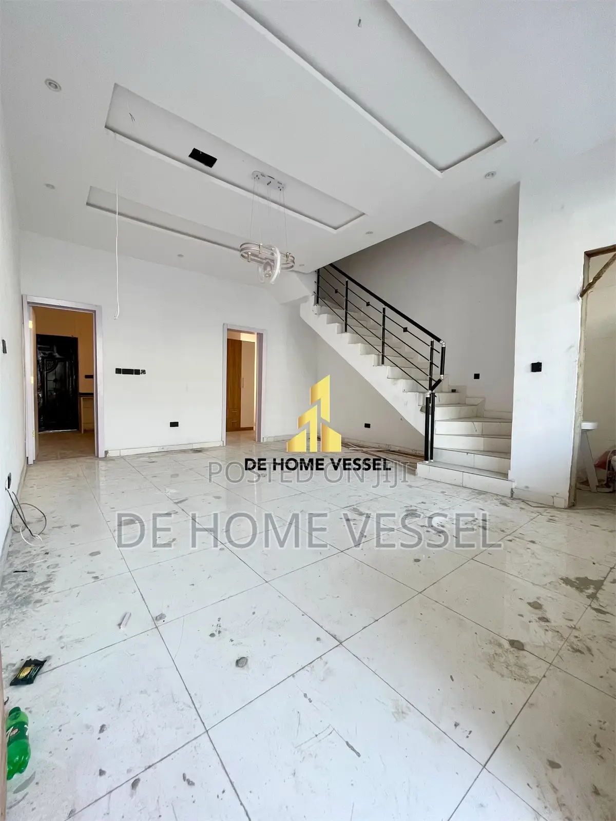 4bdrm Townhouse/Terrace in Ikota for Sale