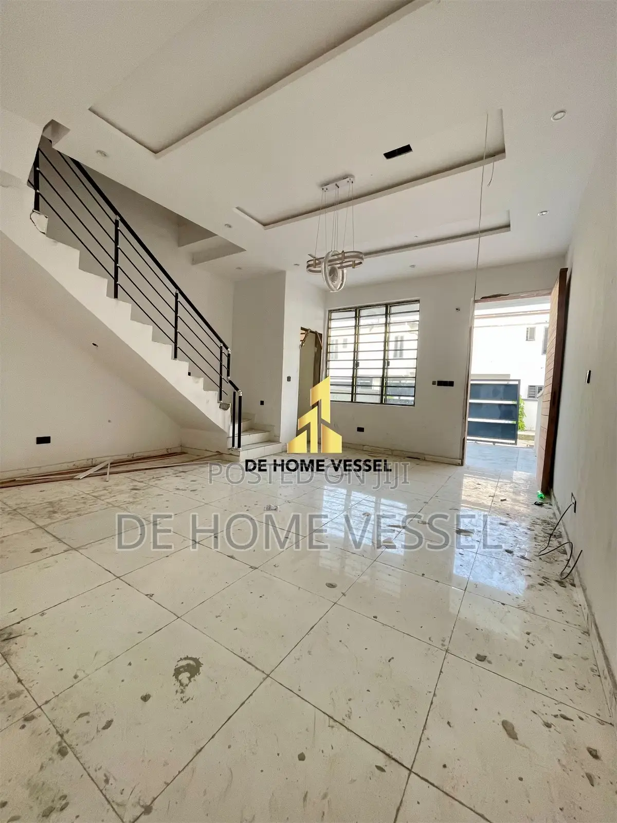 4bdrm Townhouse/Terrace in Ikota for Sale