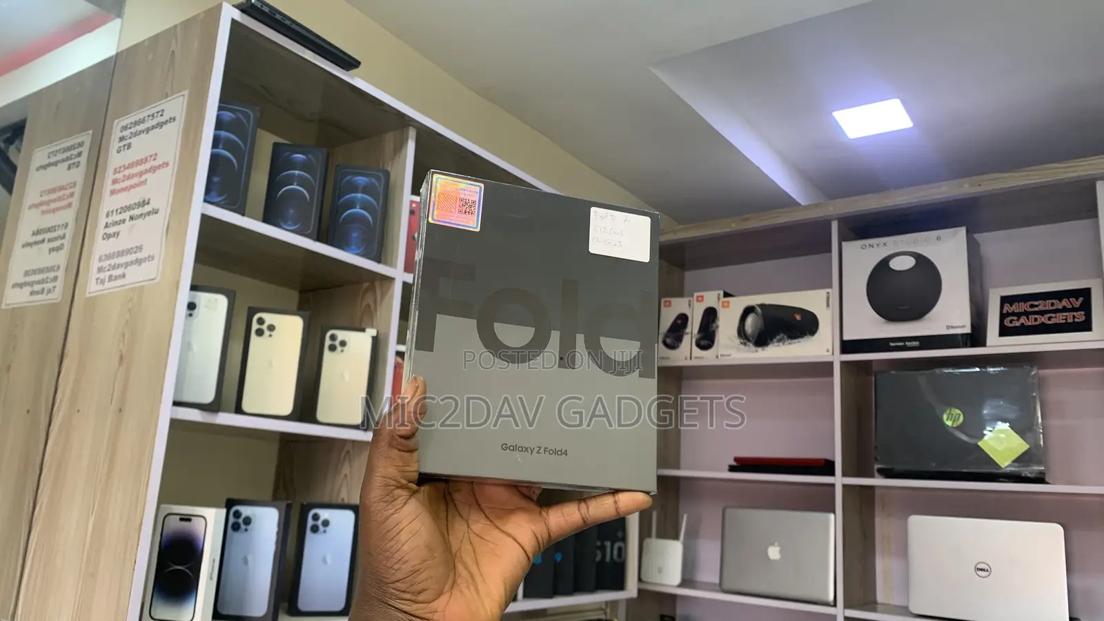 New Samsung Galaxy Z Fold4 512 GB Black