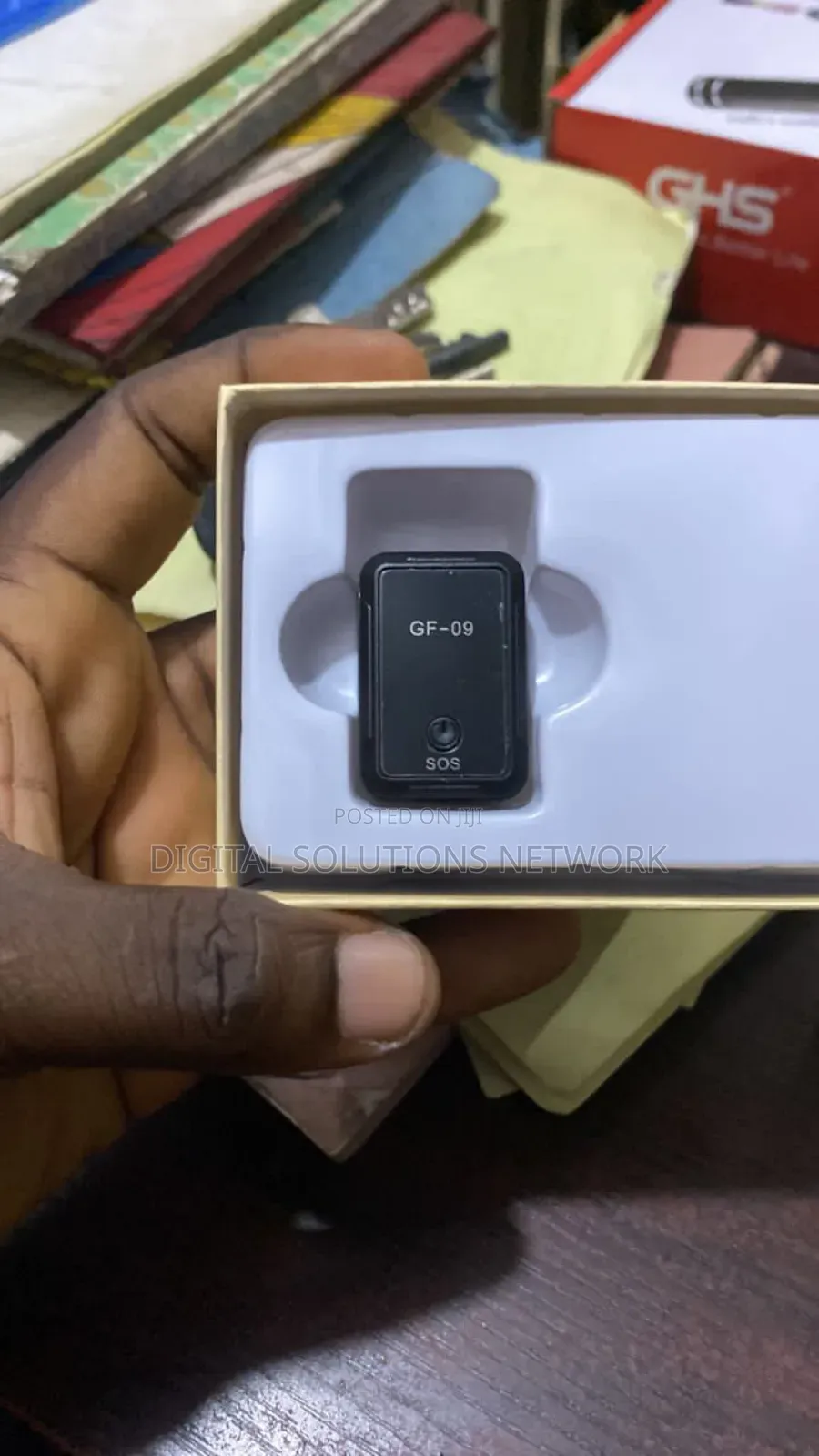 GF-09 Magnetic Universal Mini GPS Tracker N Voice Activated