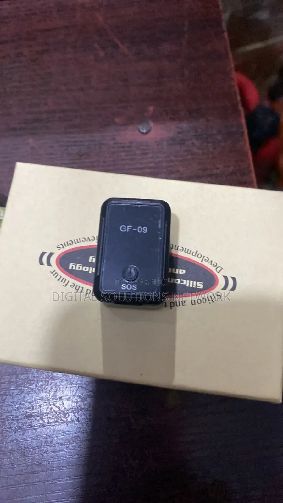 GF-09 Magnetic Universal Mini GPS Tracker N Voice Activated