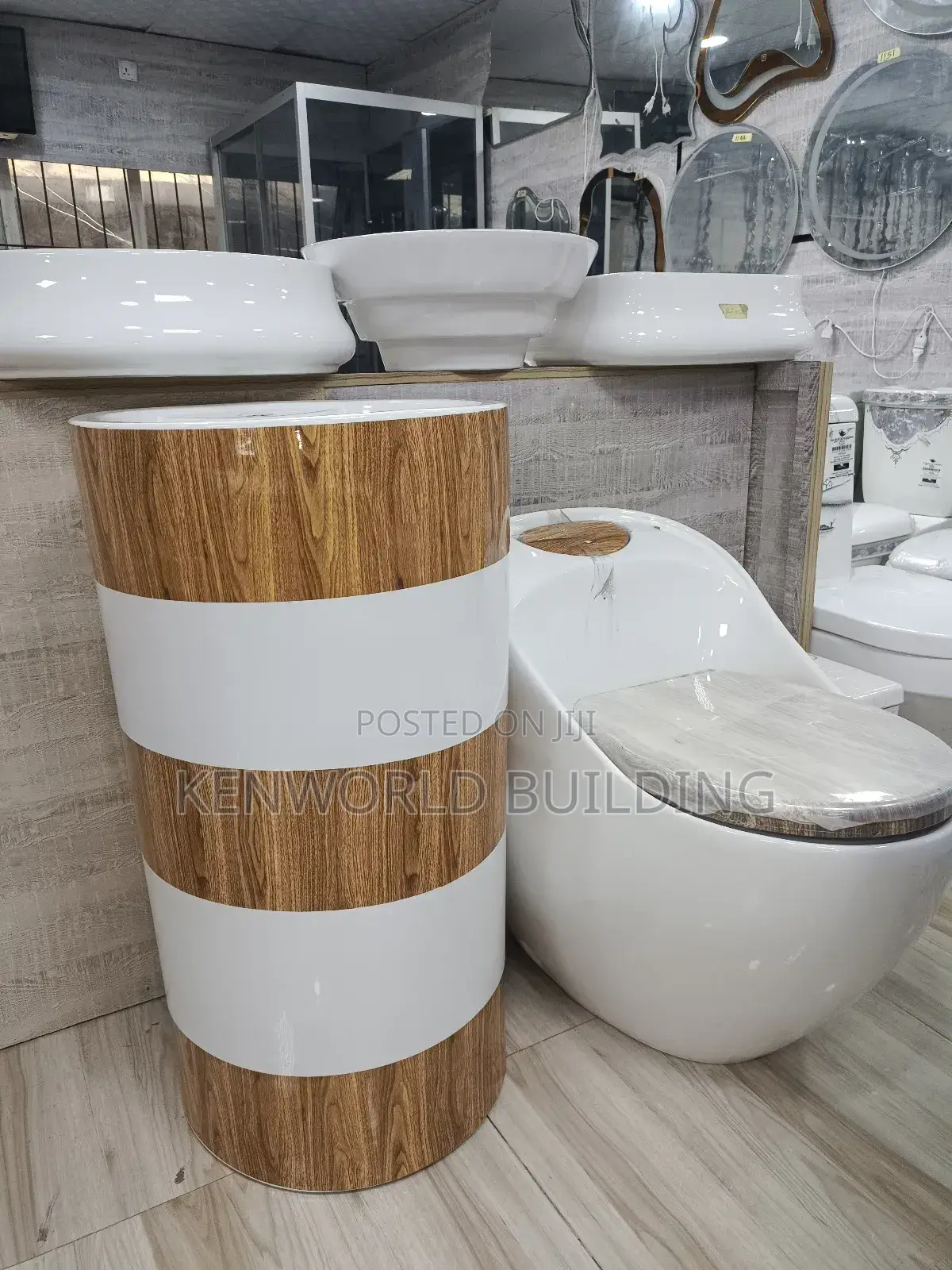 High Quality and Luxurious Back_to_wall Wc