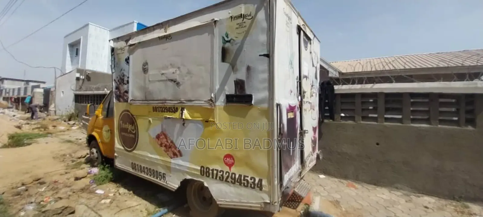 Diesel Food Truck 2000 Yellow