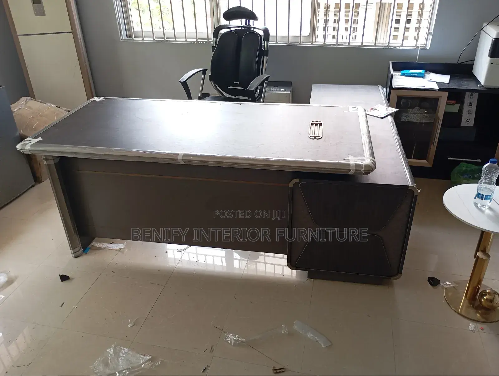 2.0 Meter Executive Director Office Table