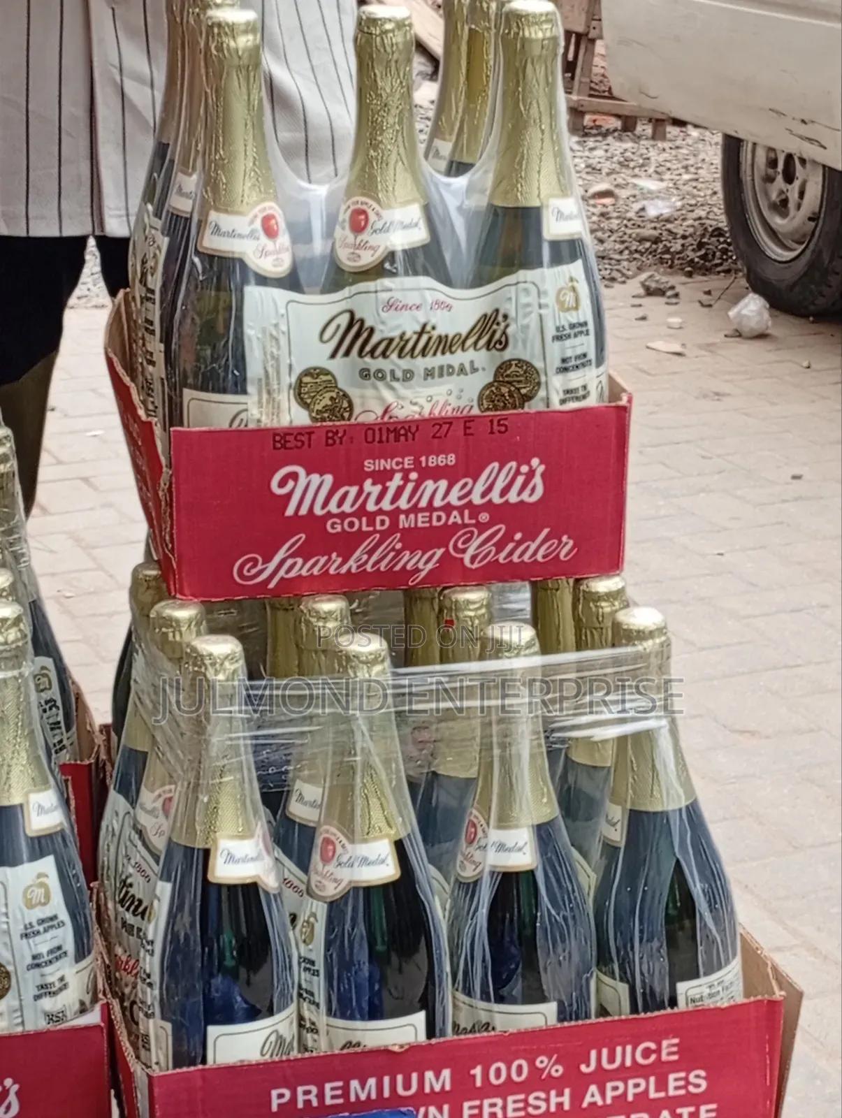 Martinellis Sparkling Cider 750ml/12 Bottles